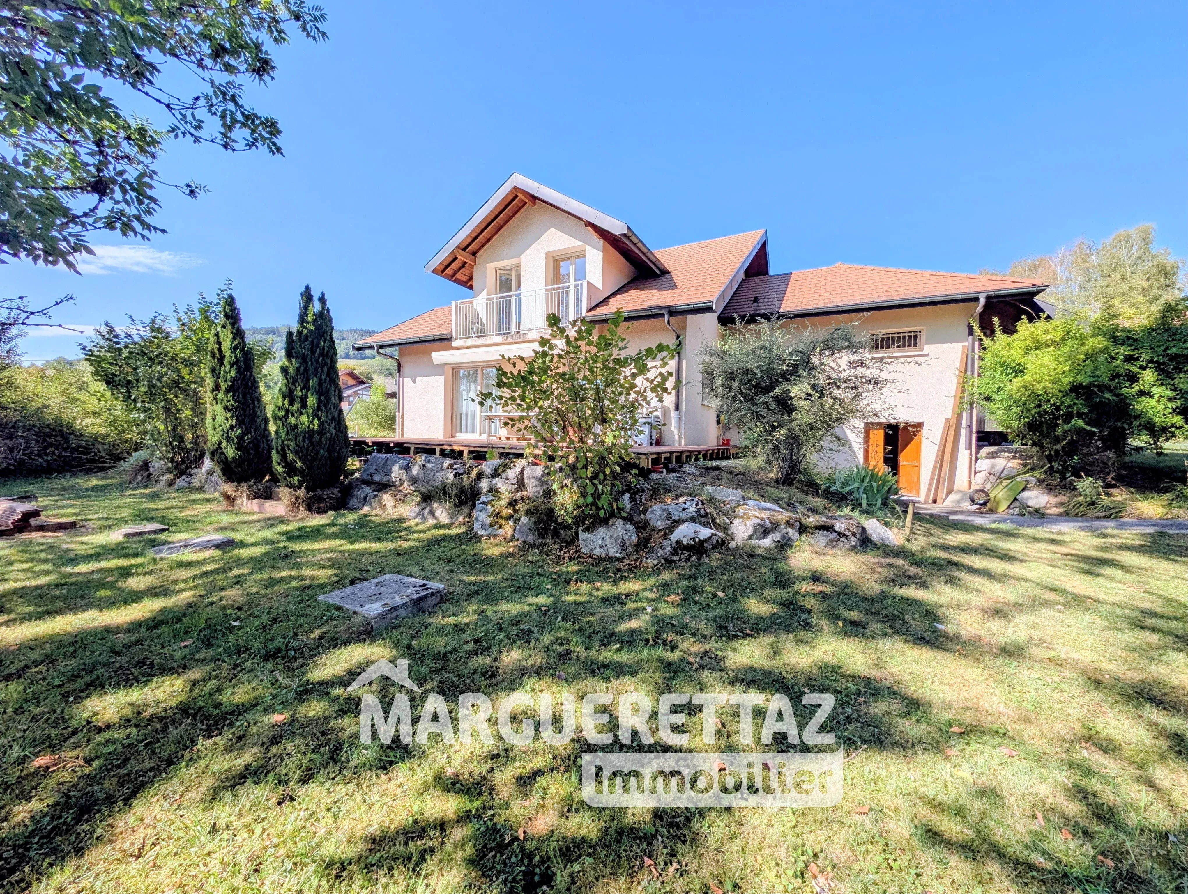 Maison 6 pièces 153 m² · à Viuz-en-Sallaz · 153 m² · 645 000 €