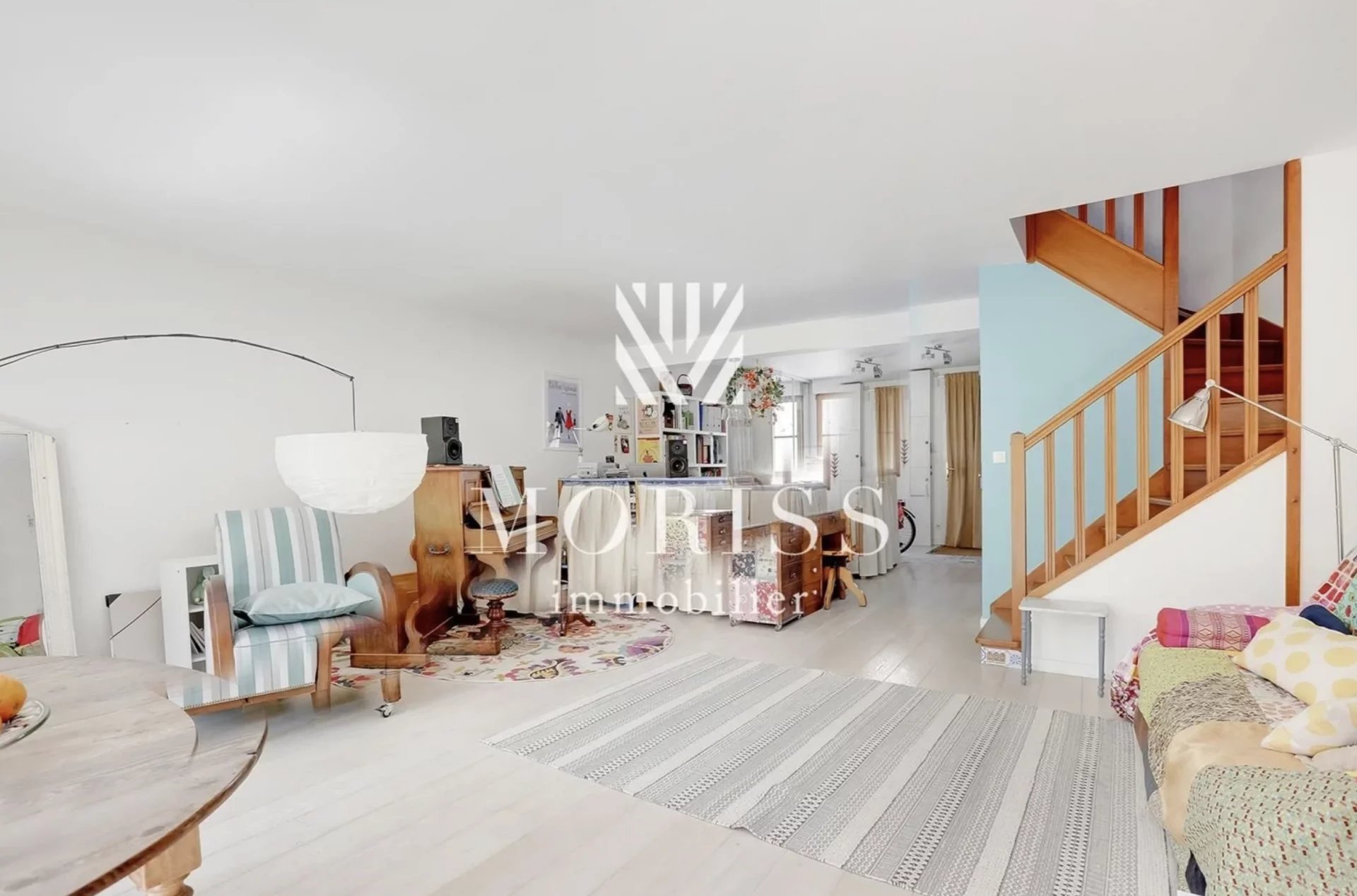 Maison de 4 pièces - 90m2 avec jardin, terrasse, parking ROMAINV - Image Array