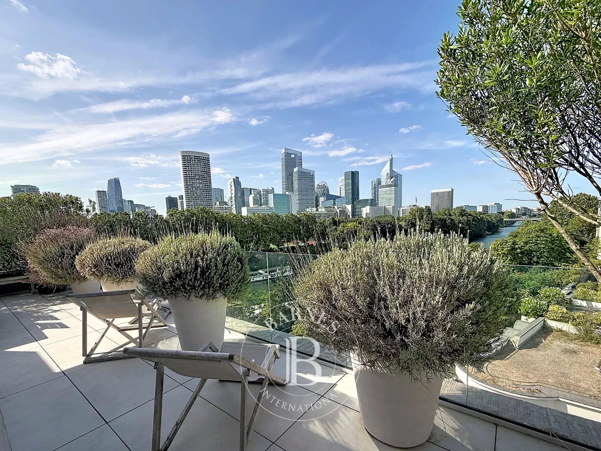 Appartement Neuilly-sur-Seine  -  ref 87217967 (picture 2)