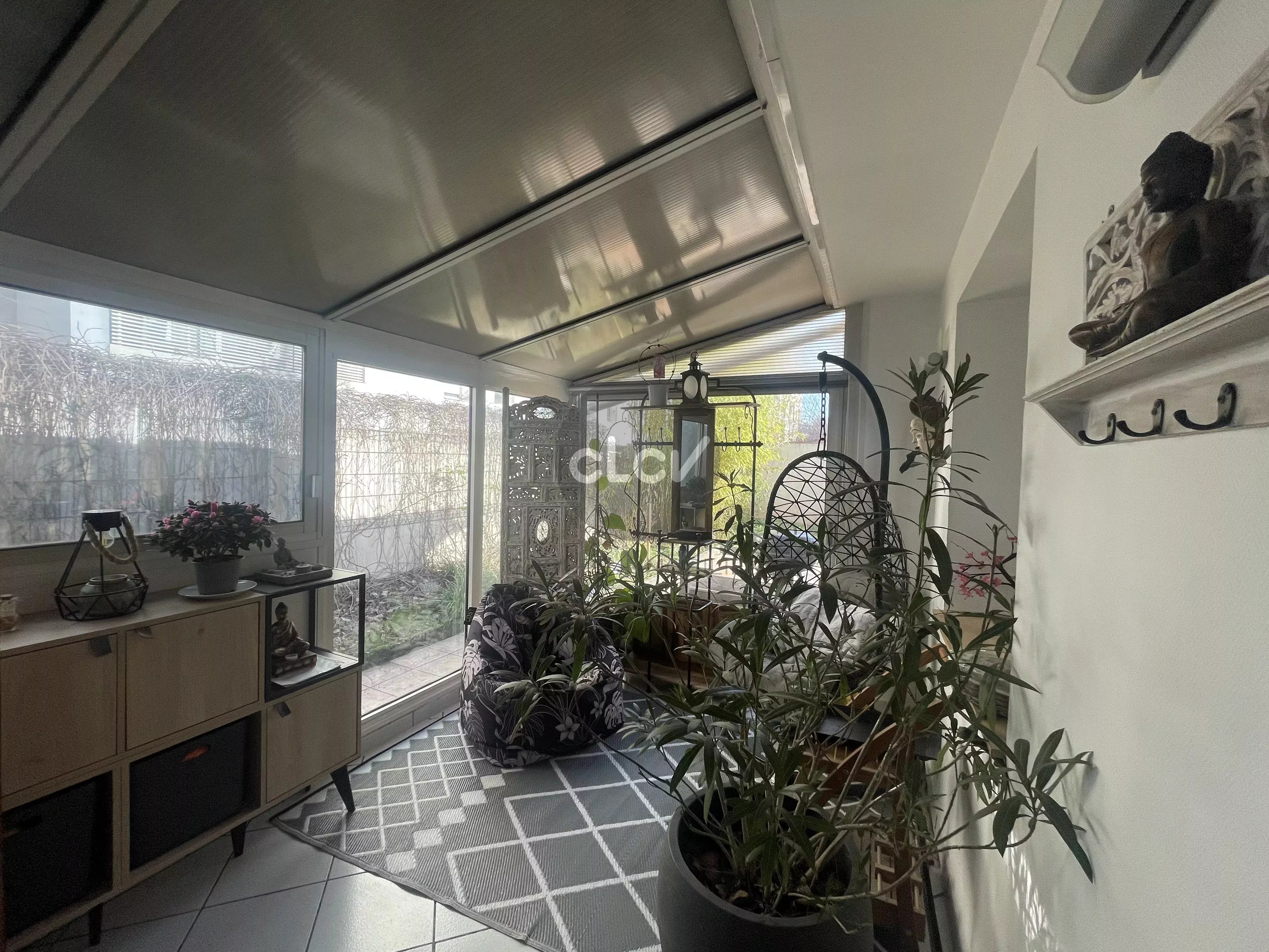 Maison familiale lumineuse de 100m² avec jardin