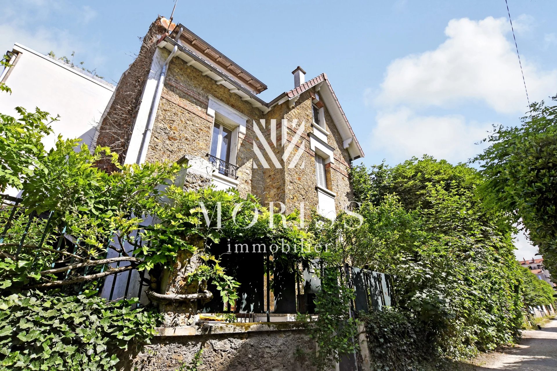 Nogent-Sur-Marne Maison de 180 m² avec jardin - Image 1