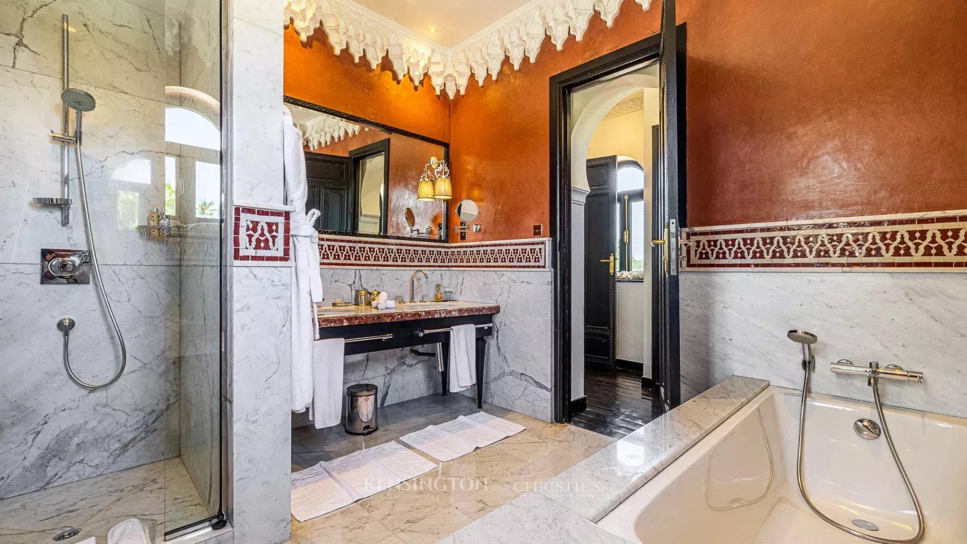 6 Bedroom Villa/Townhouse's Image 72