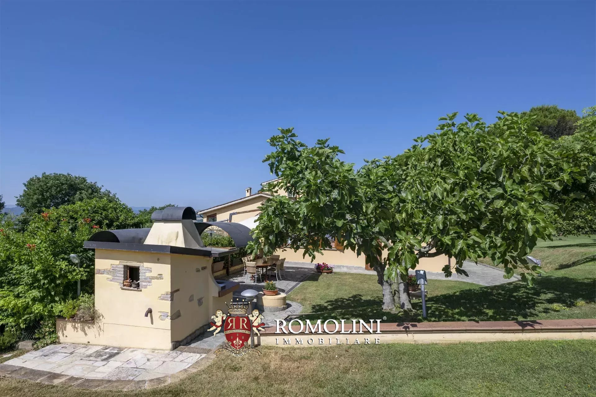 3 Bedroom Villa/Townhouse's Image 20