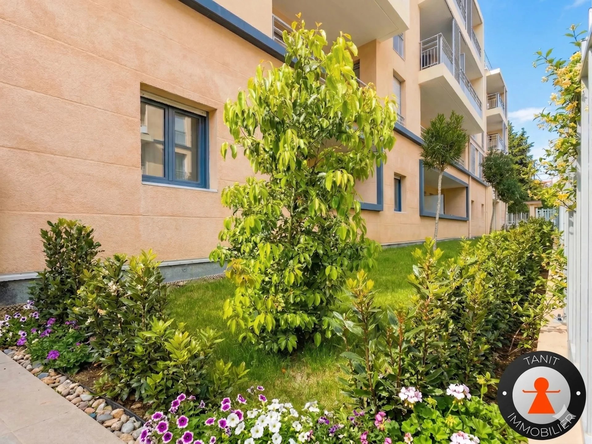 A VENDRE 3 PIECES DANGLE, LOGEMENT NEUF Central Juan-les-Pins - Photo 3
