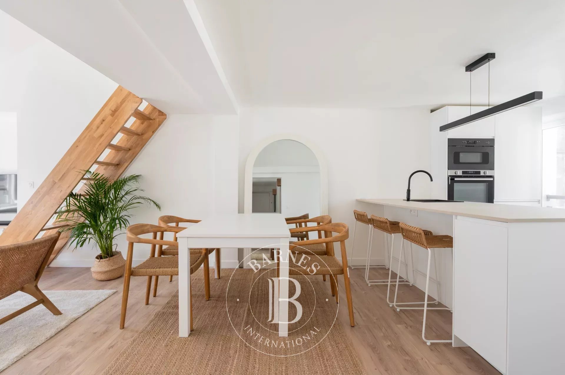 Daire Paris 9ème - picture 6