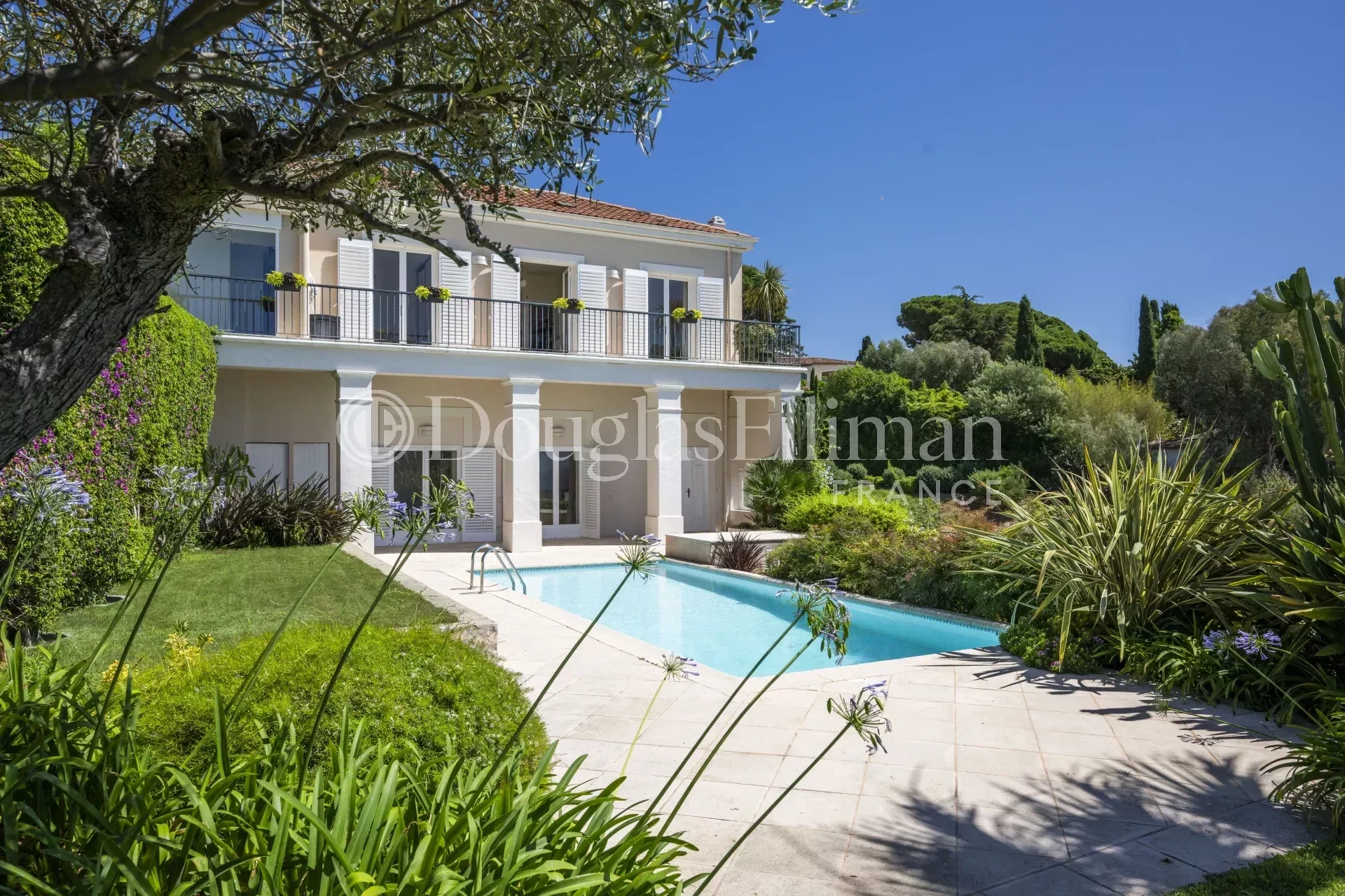 CANNES – Villa vue mer à la Croix des Gardes - Image nᵒ3