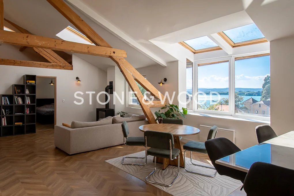 Appartement de charme avec jardin et vue sur le lac d'Annecy