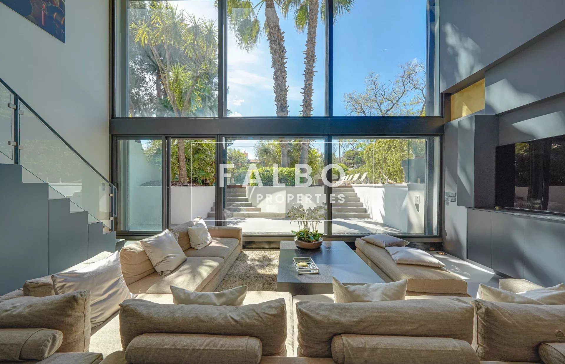 Agence immobilière de SASU Christophe Falbo