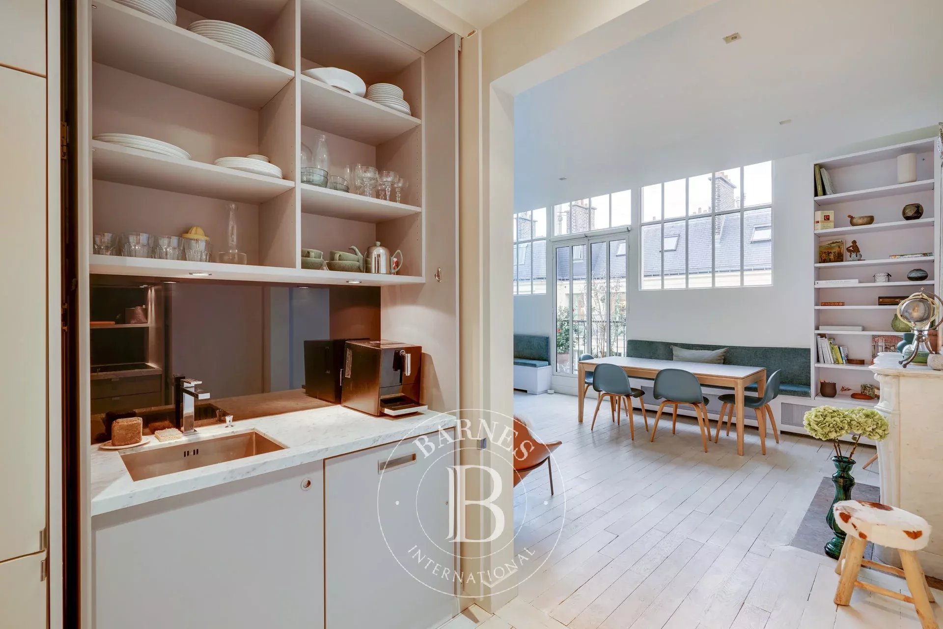 Paris 6 - Cherche-Midi - sole agent - top floor workshop - 3 bedrooms - picture 8