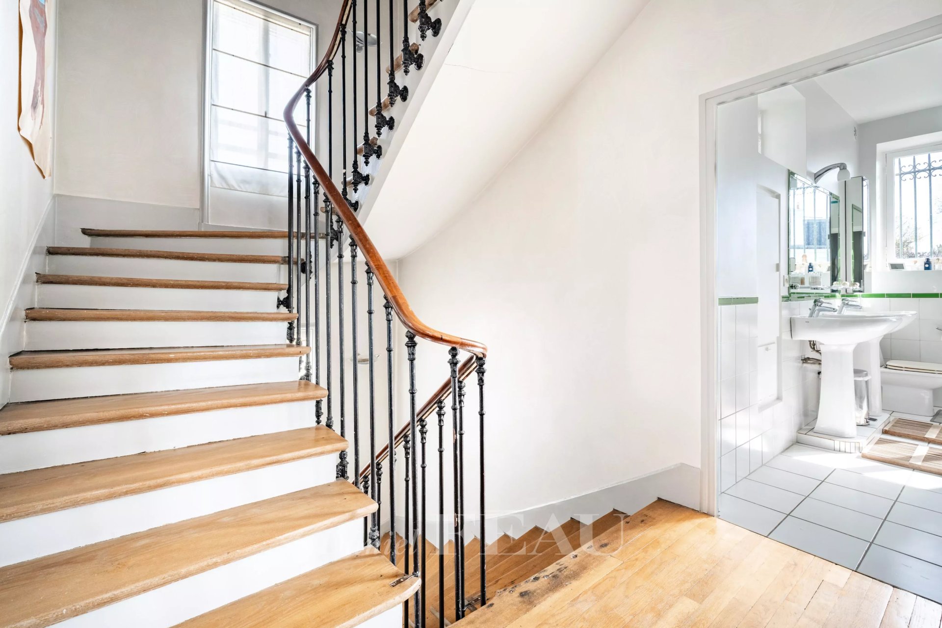 6 Bedroom Villa/Townhouse's Image 6