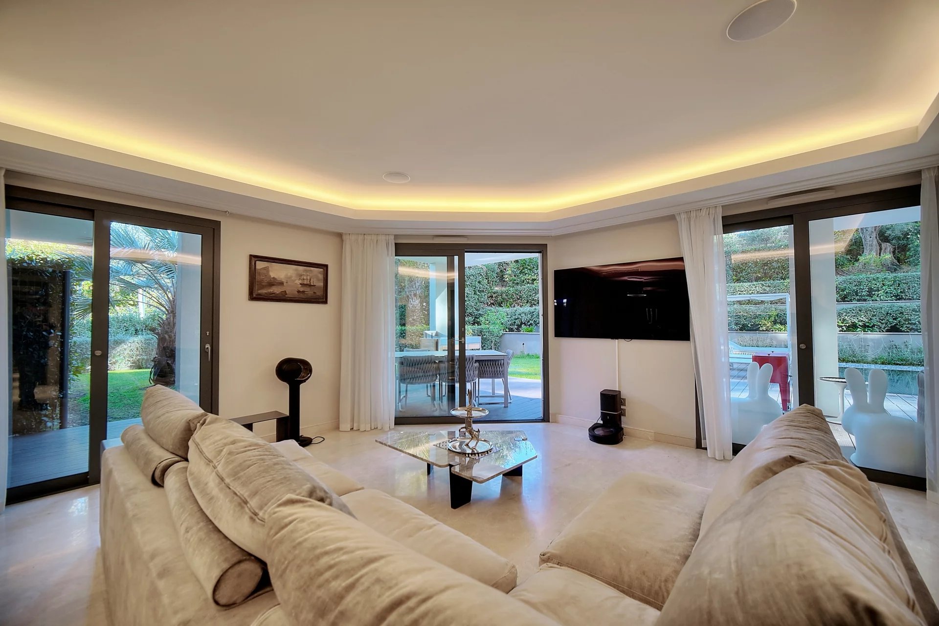 Ground floor apartment