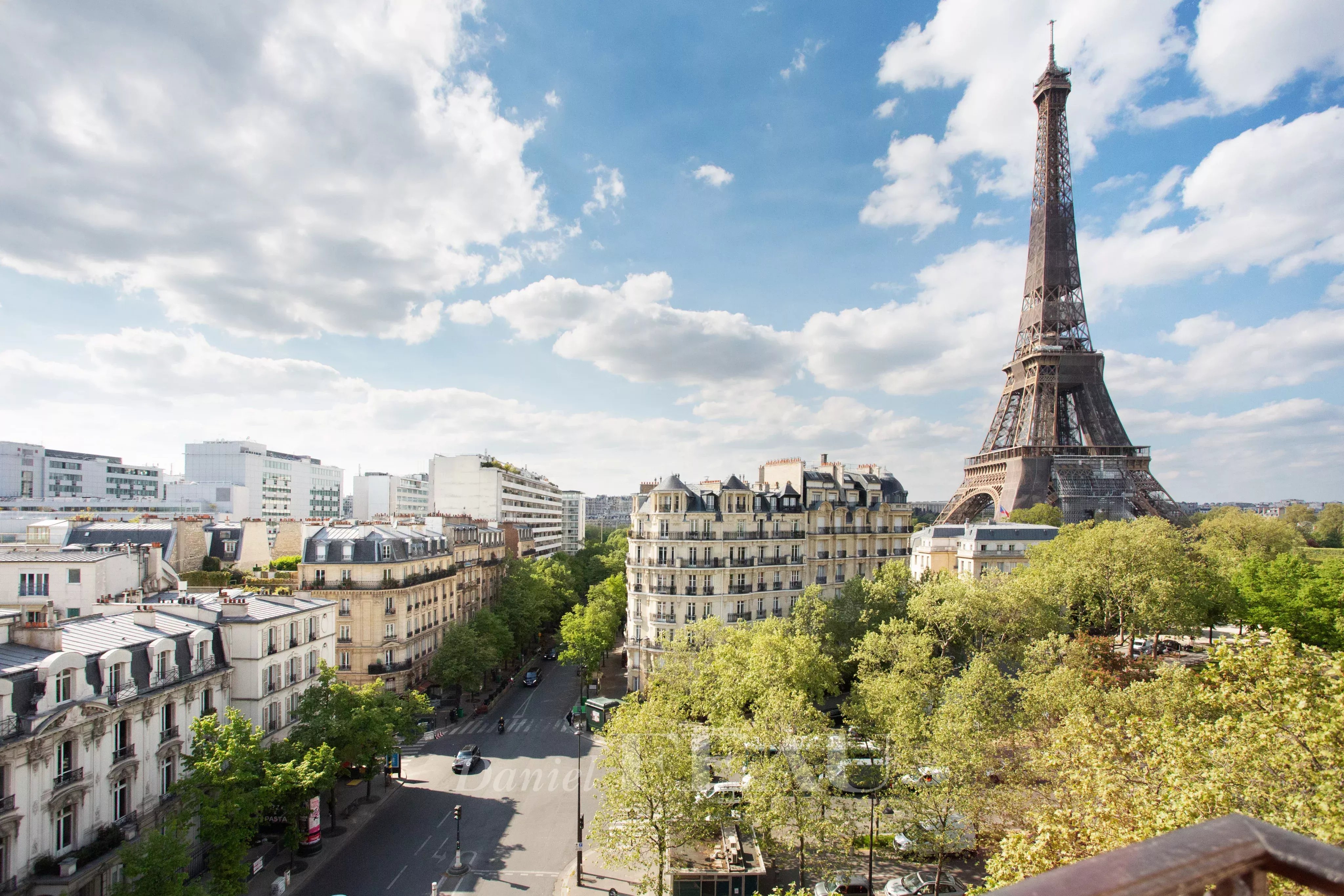 Paris VIIe - Champ-de-Mars