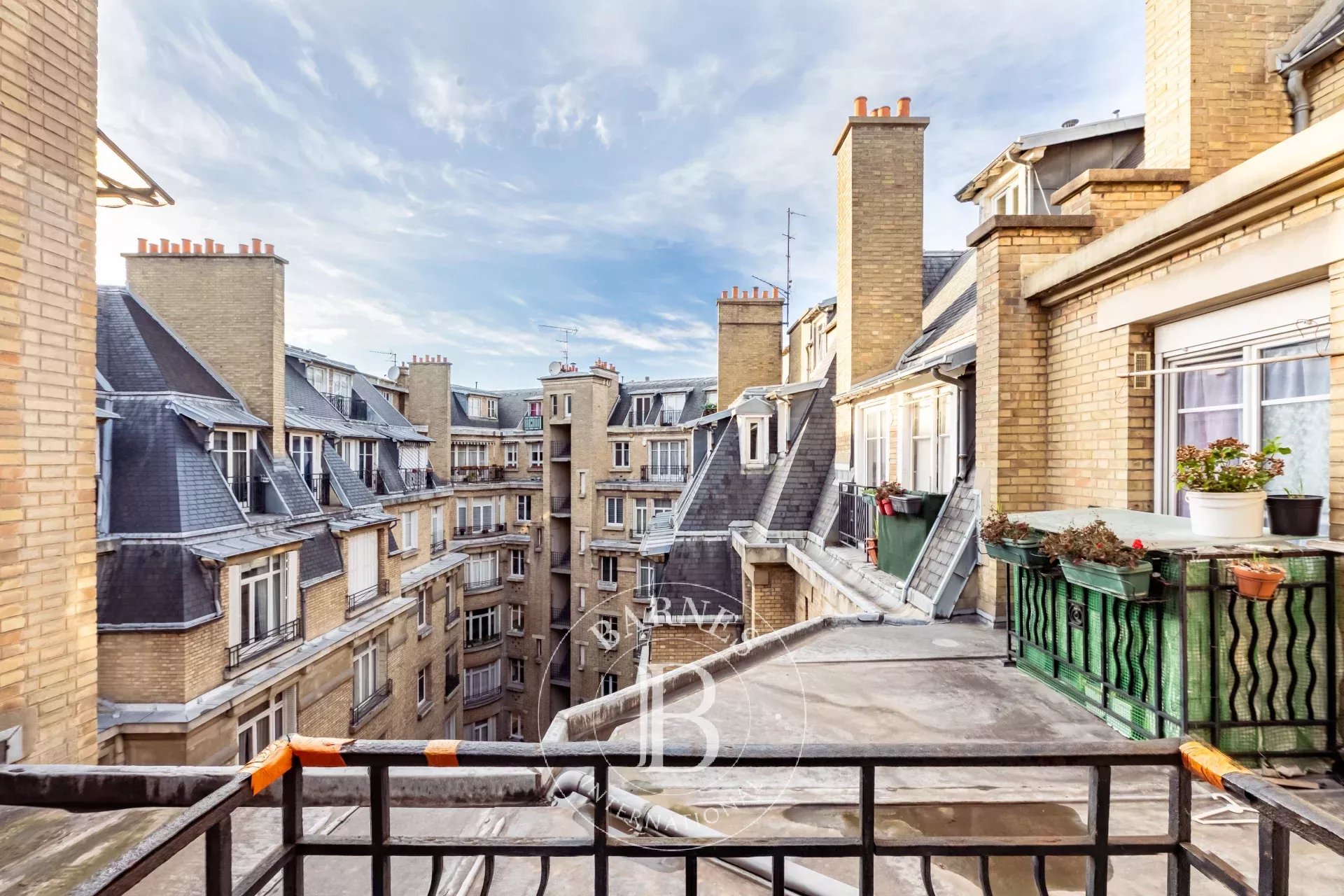 Daire Paris 8ème - picture 6