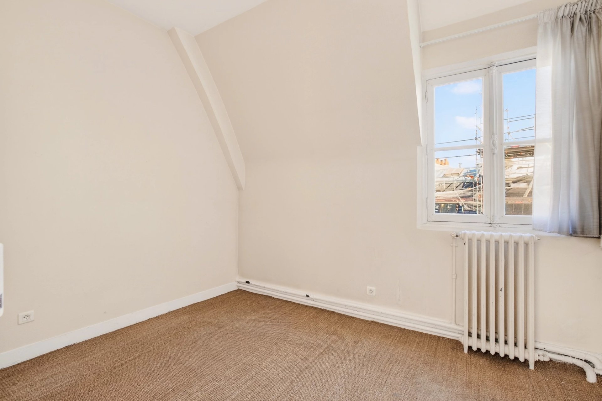 6 Bedroom Apartment/Flat's Image 19
