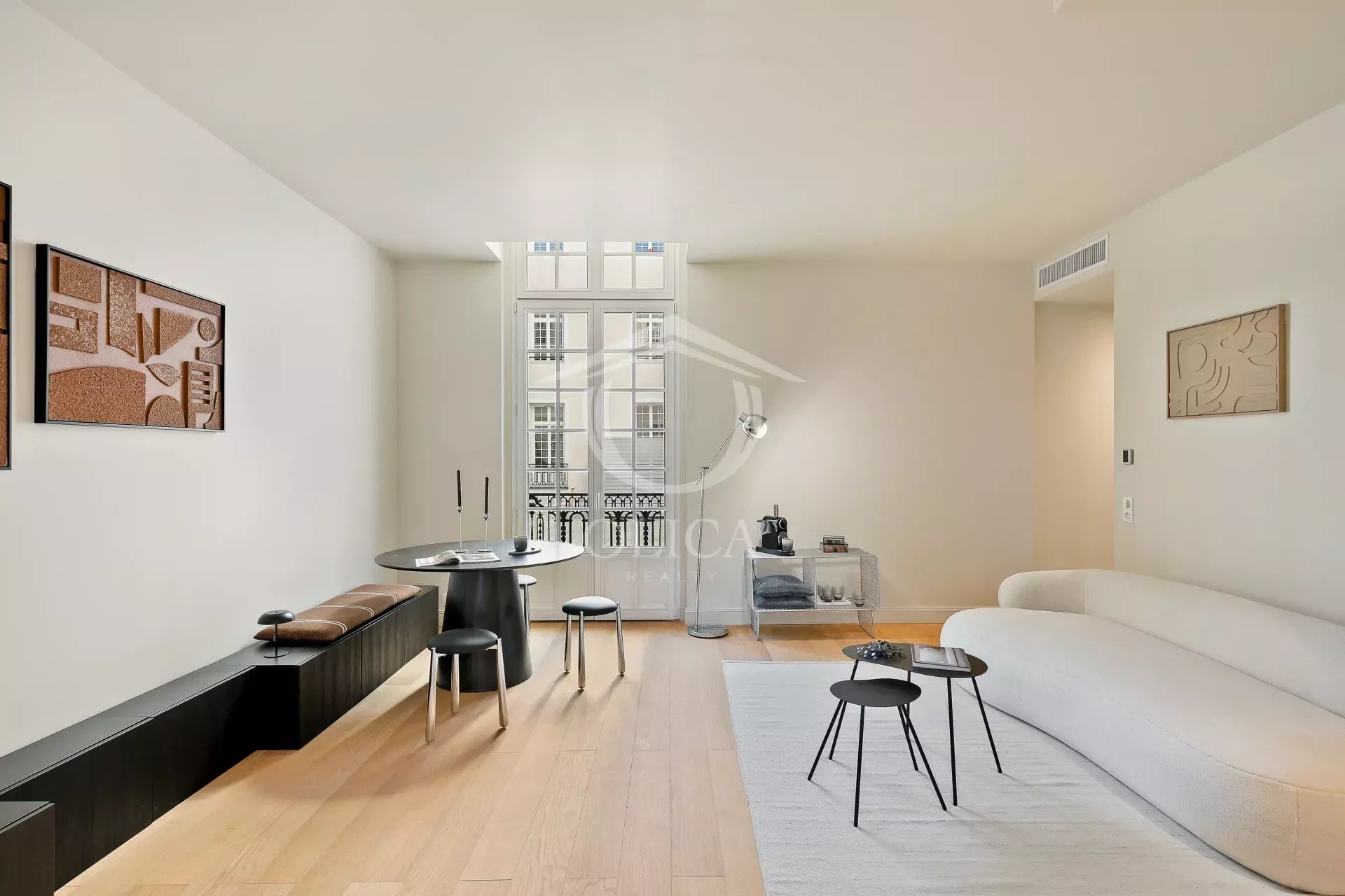 Agence immobilière de 