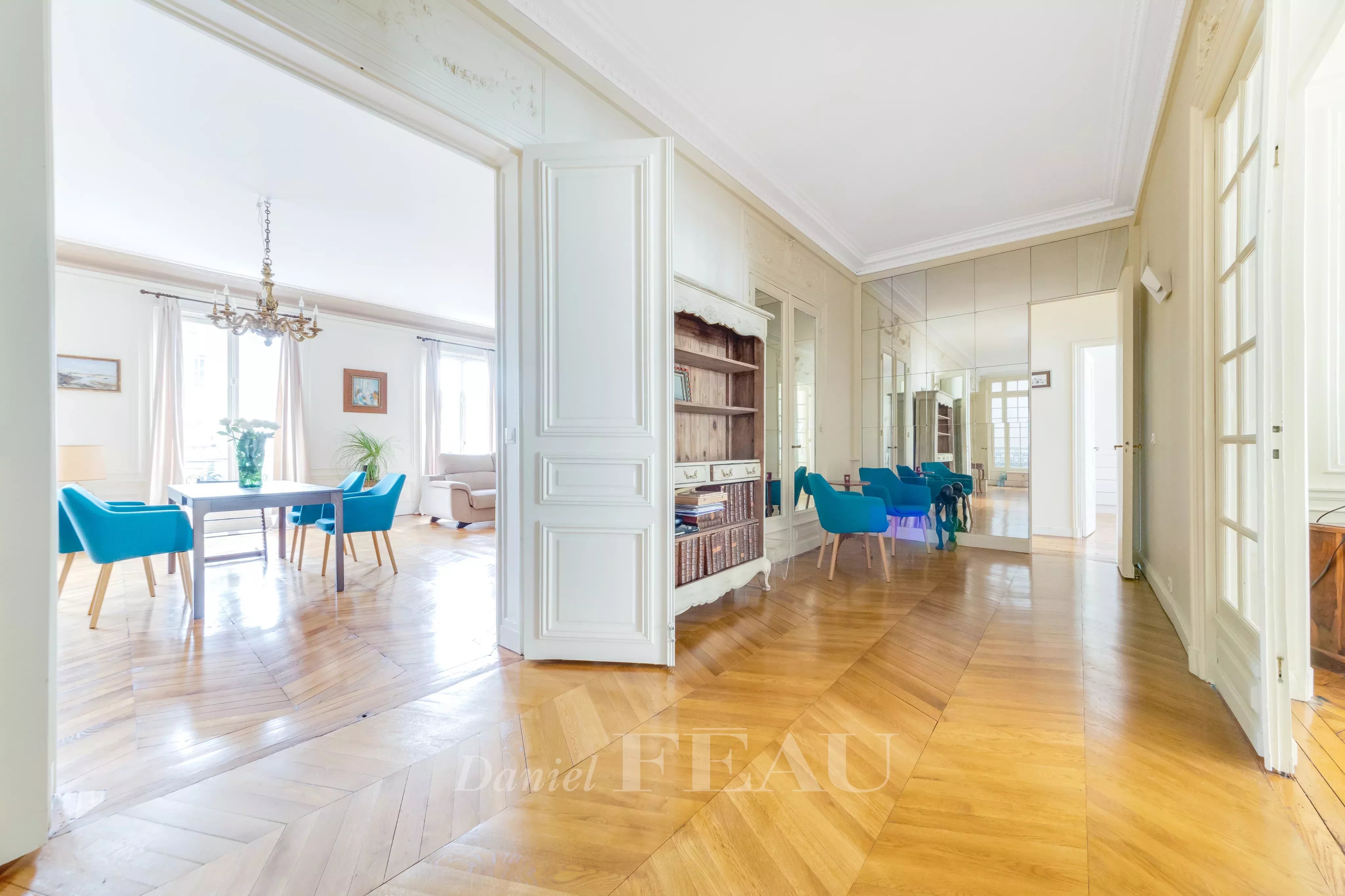 Rental Apartment Paris 17th