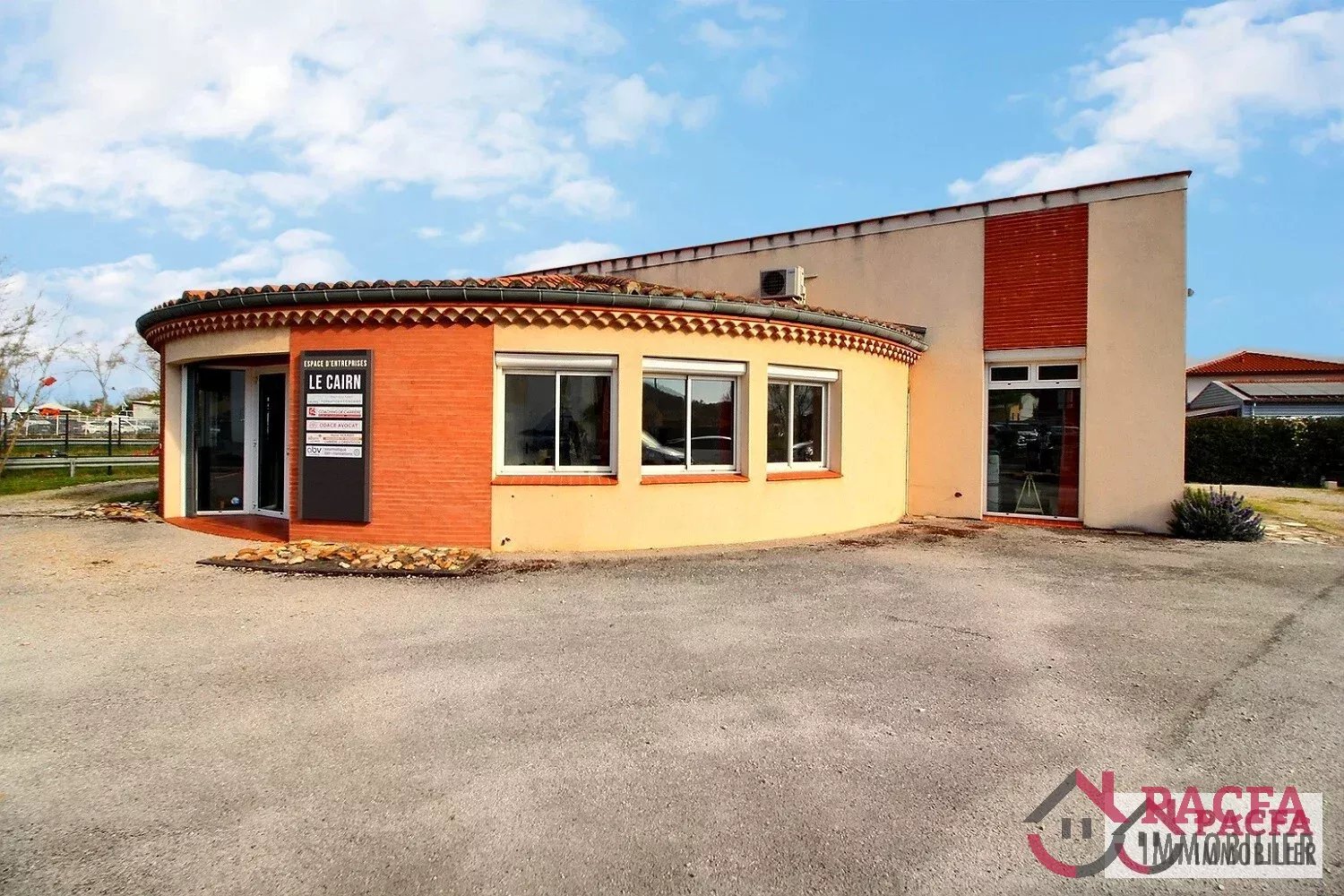 Agence immobilière de 