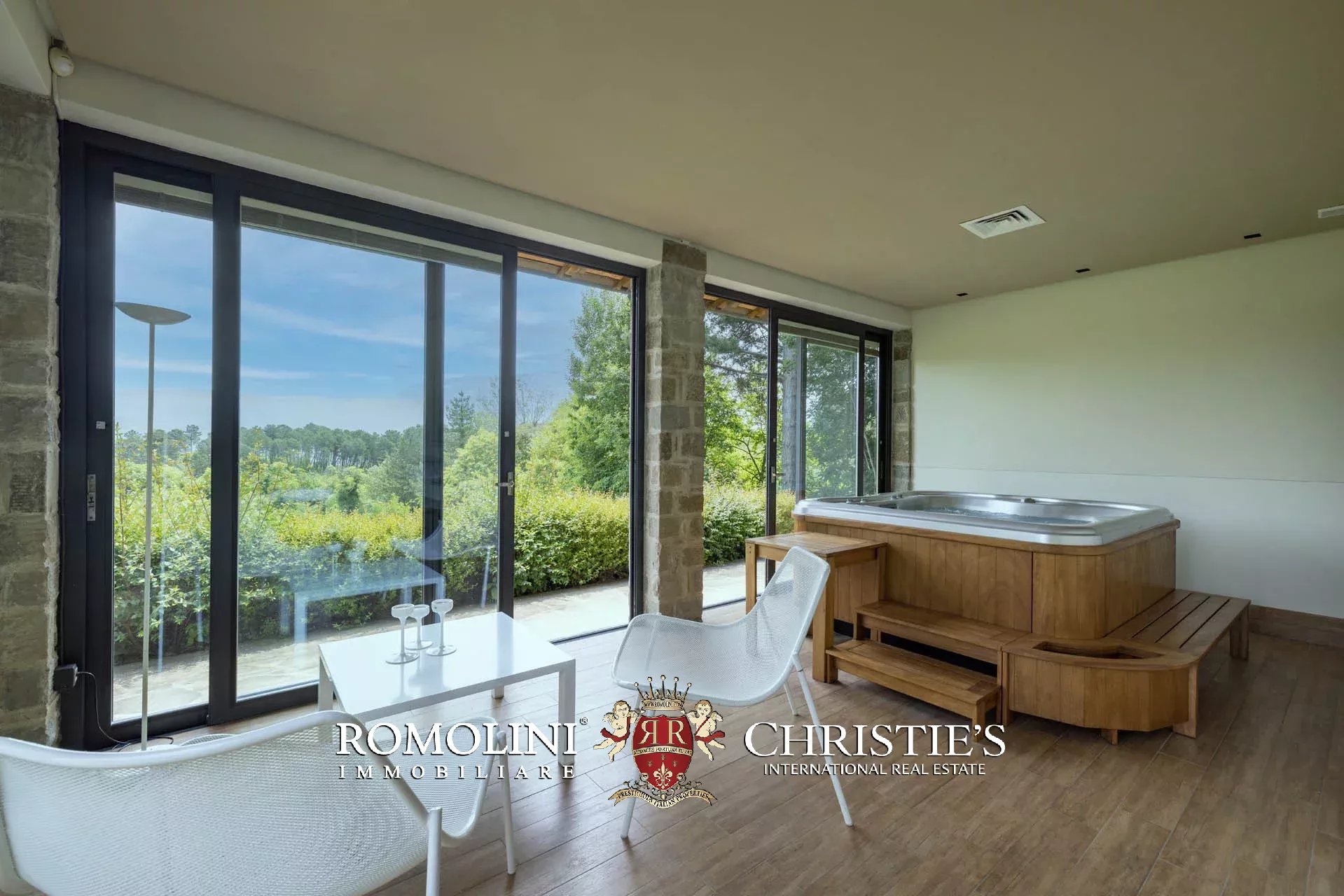 6 Bedroom Villa/Townhouse's Image 80