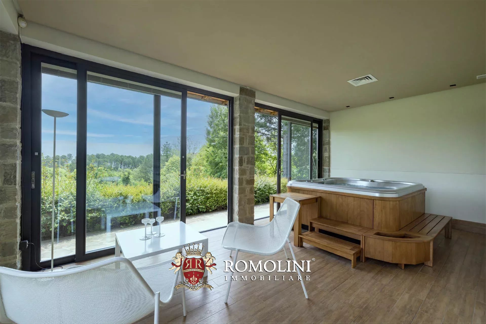 6 Bedroom Villa/Townhouse's Image 80