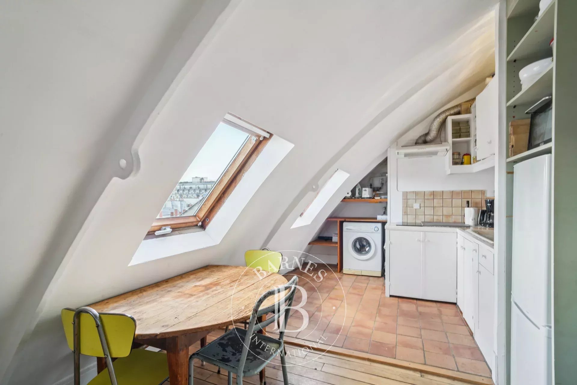 Daire Paris 10ème - picture 7