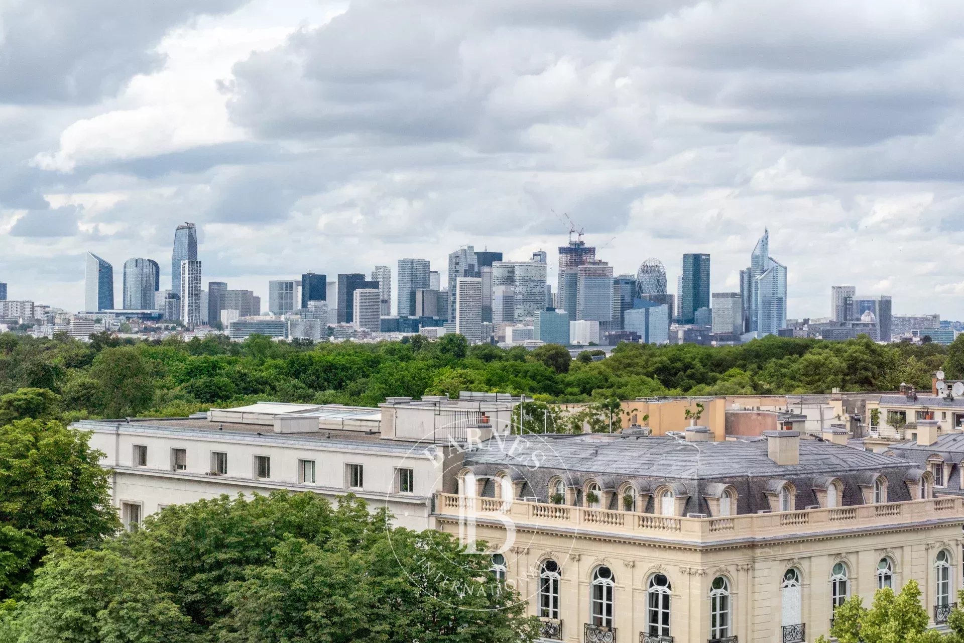 Paris 16 - Muette - Exceptional view - Family apartment with reception rooms - Balconies - picture 9