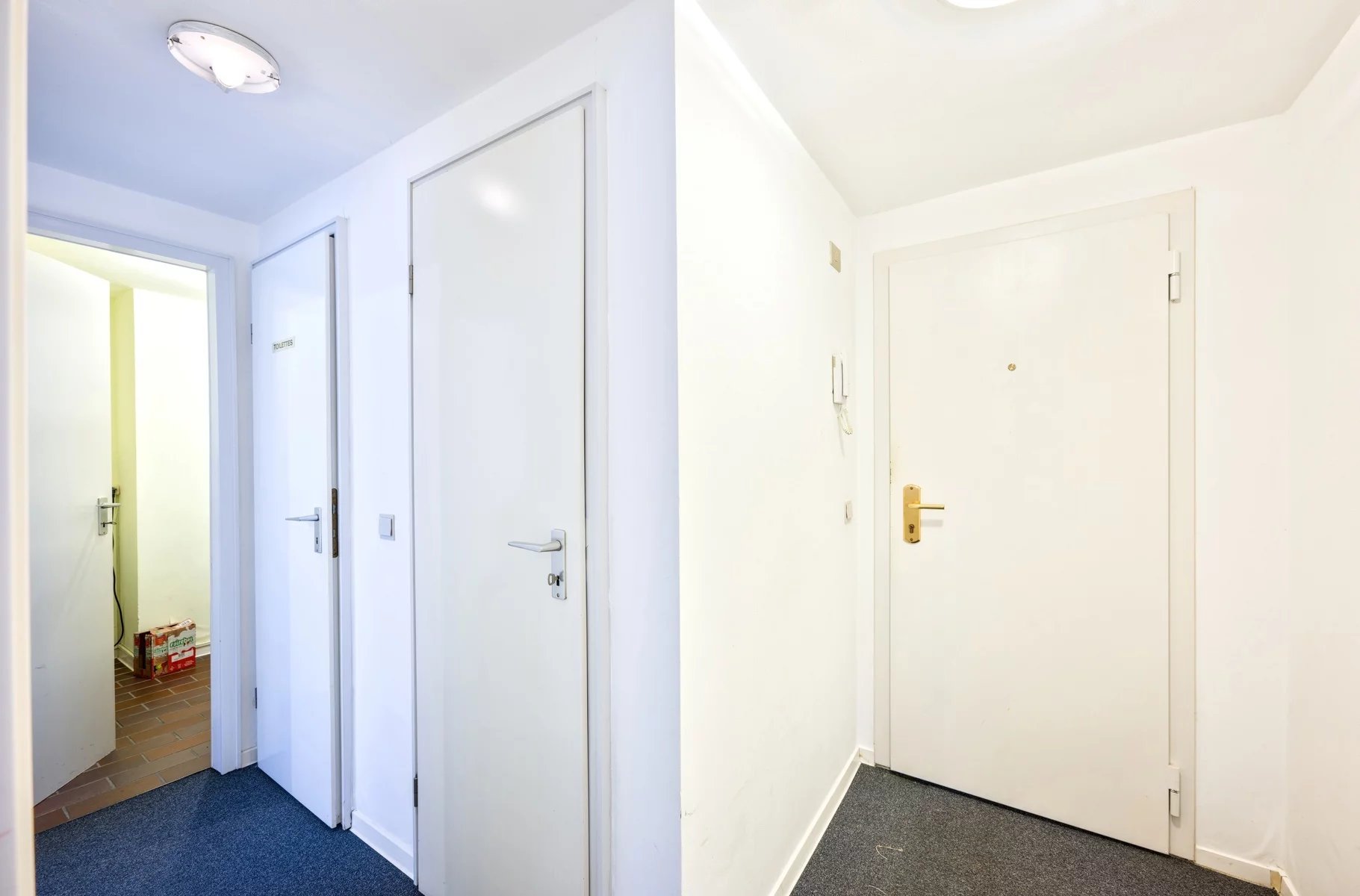 Watermael : Offices in the heart of a park