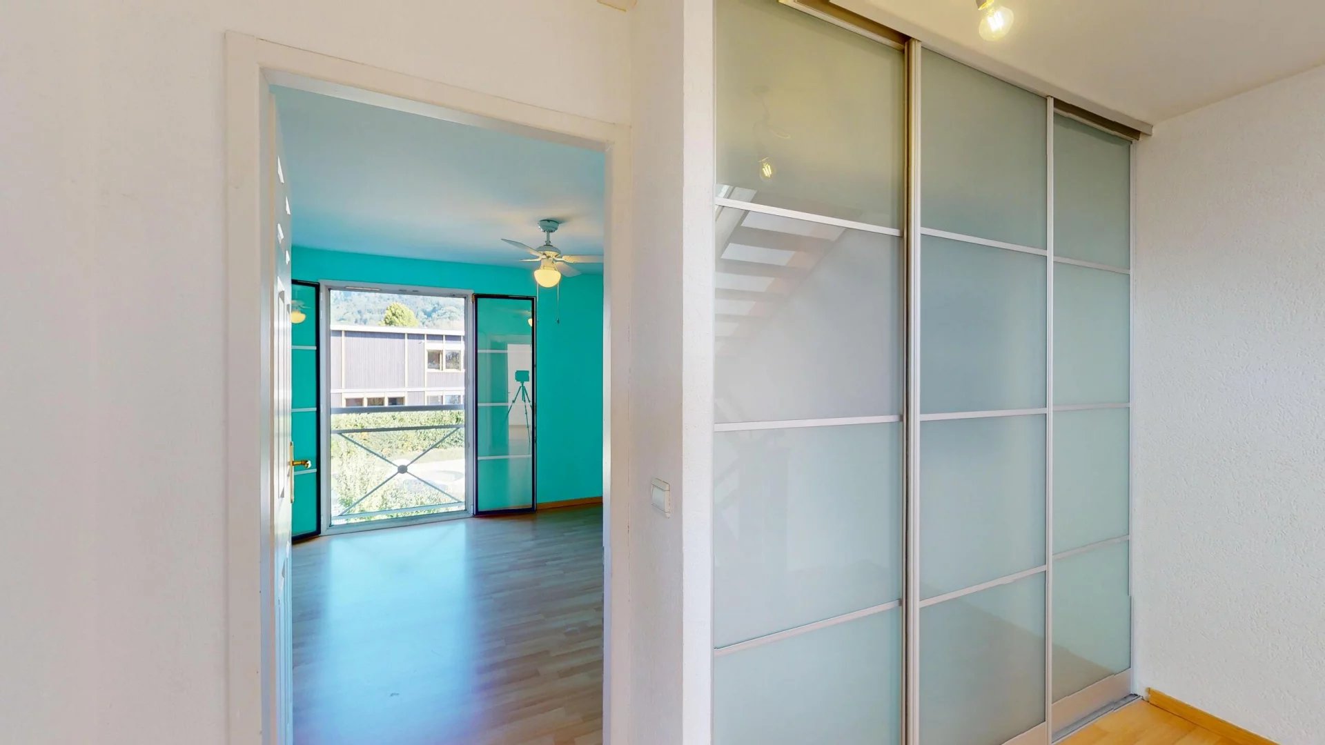 Villa 3 chambres, 3 SdB, jardin, dans résidence piscine - prox. Genève