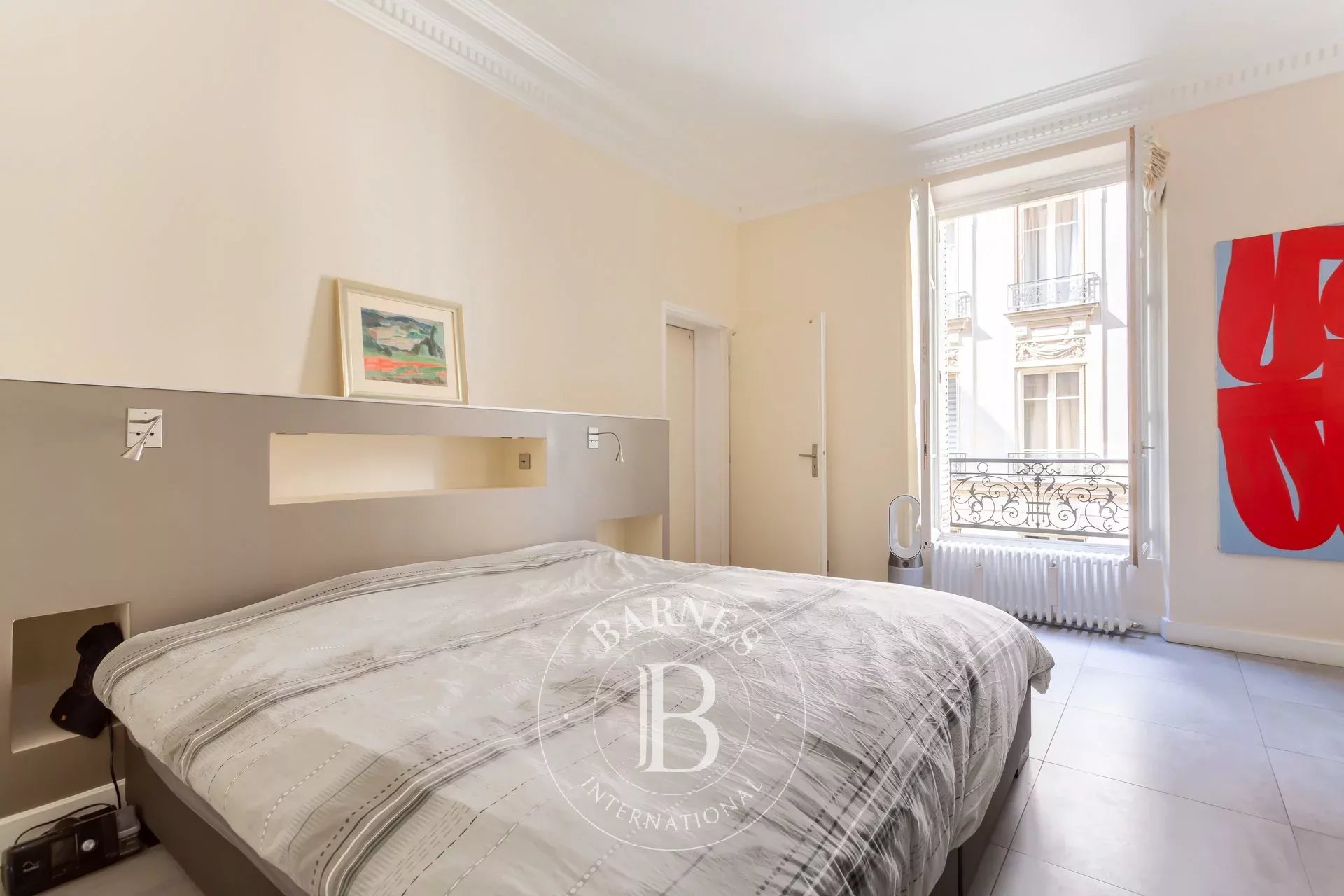 Daire Paris 3ème - picture 17