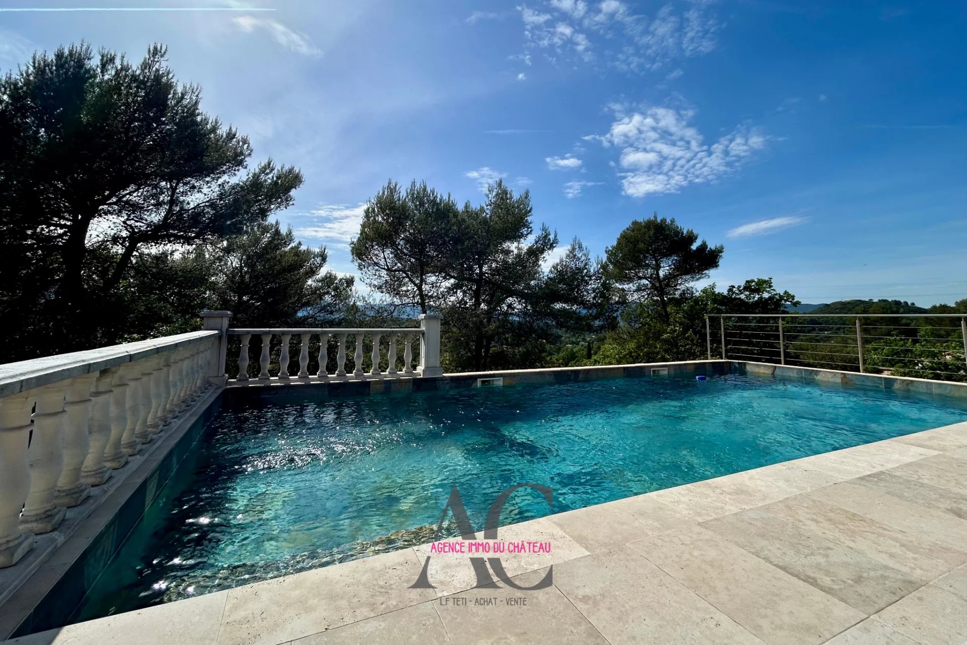 Agence immobilière de 