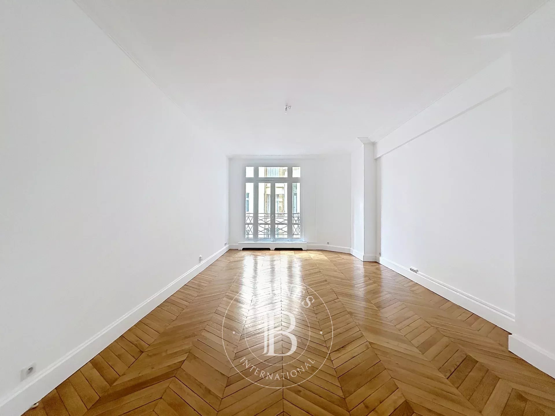 Paris  - Apartment 4 Bedrooms - picture 6