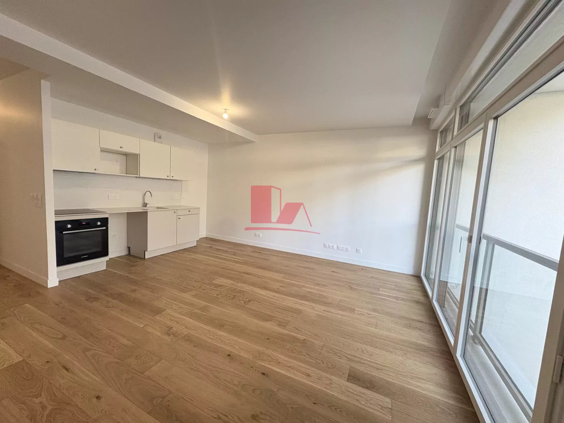 Sale Apartment Issy-les-Moulineaux
