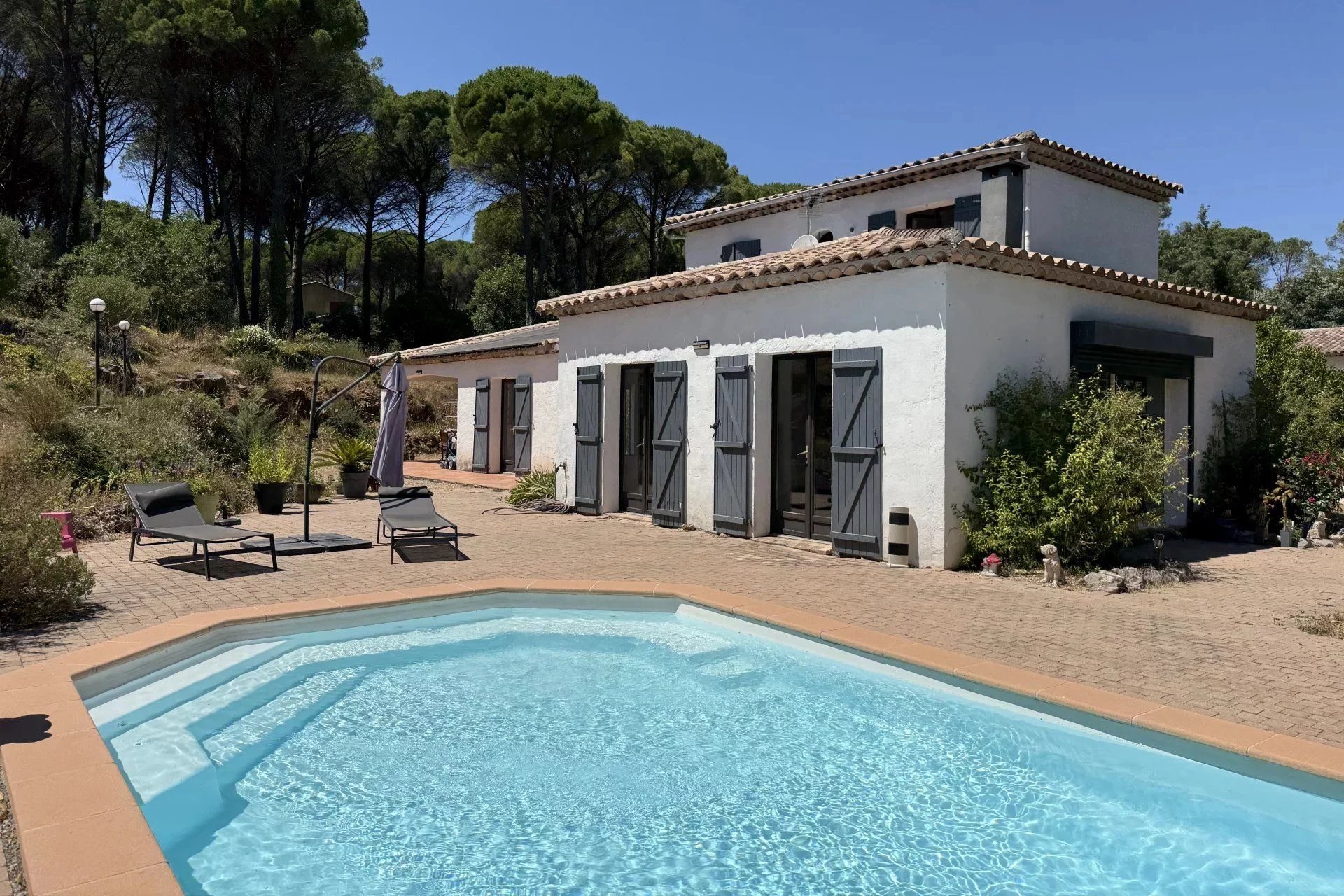 Spacious villa with pool - Fayence