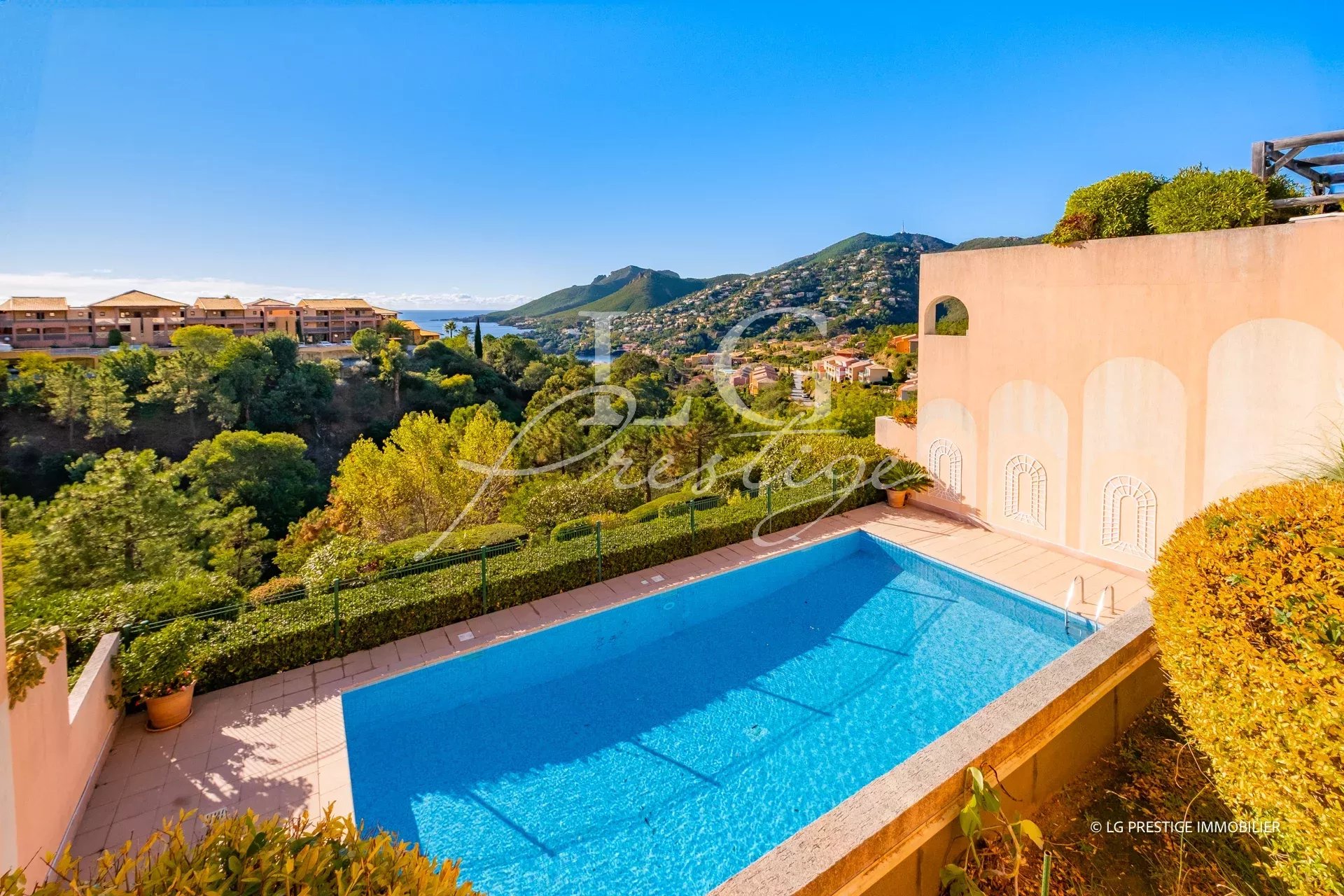 Agence immobilière de L & G PRESTIGE IMMOBILIER