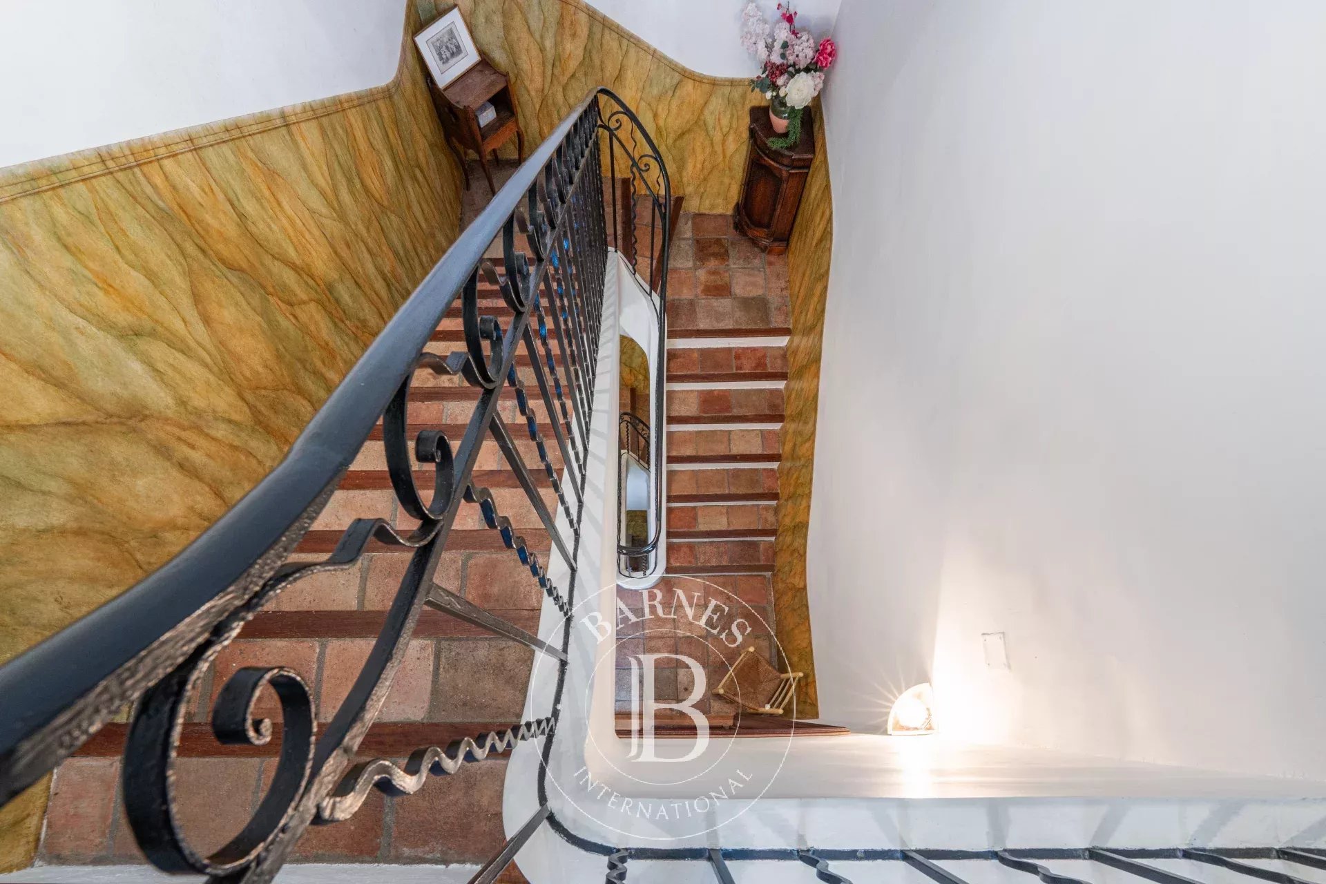 Kirevi Aix-en-Provence - picture 13