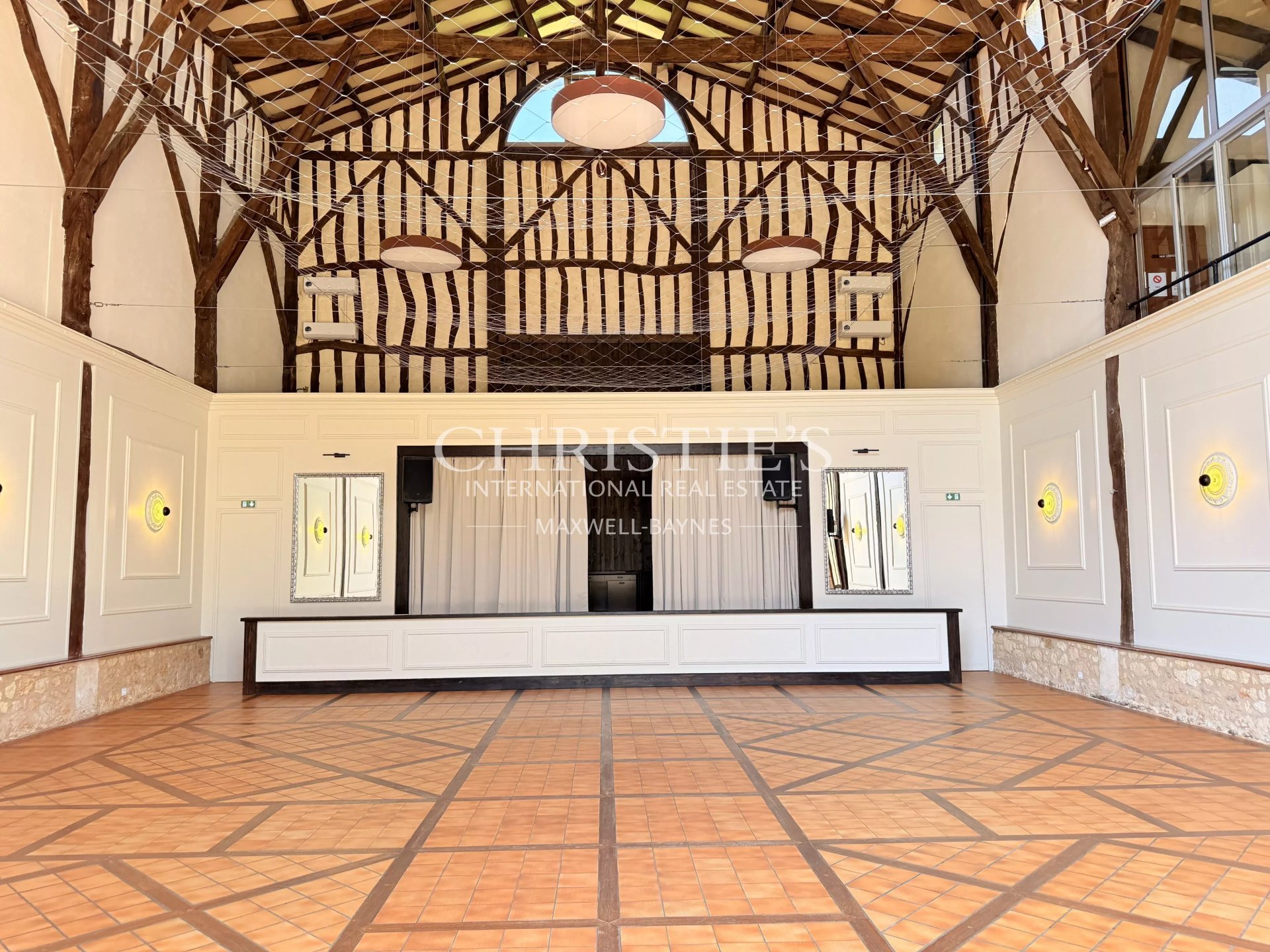 53 Bedroom Chateau's Image 52