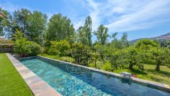 High-quality modern Provençal villa — photo 3 of 7