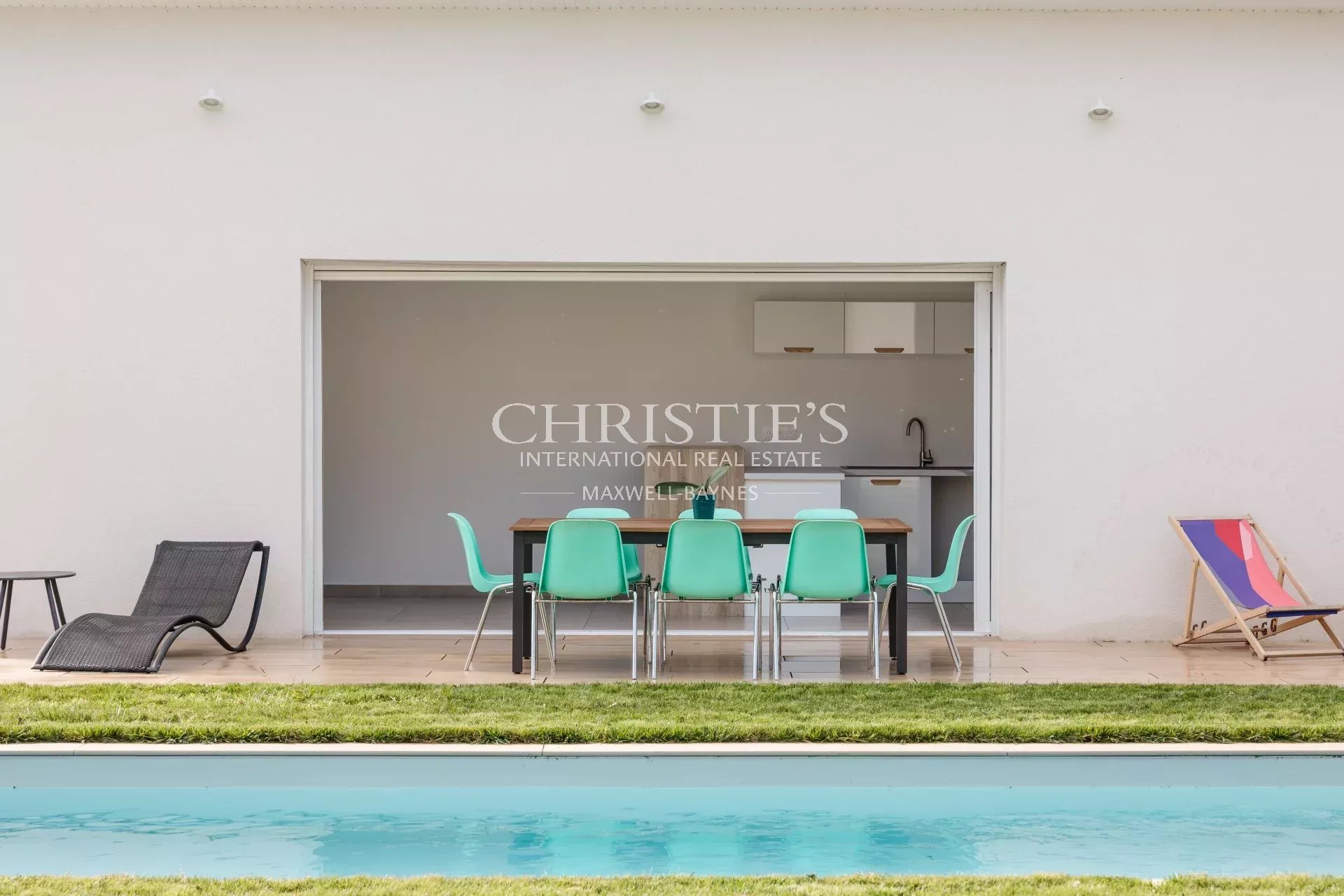 5 Bedroom Villa/Townhouse's Image 17