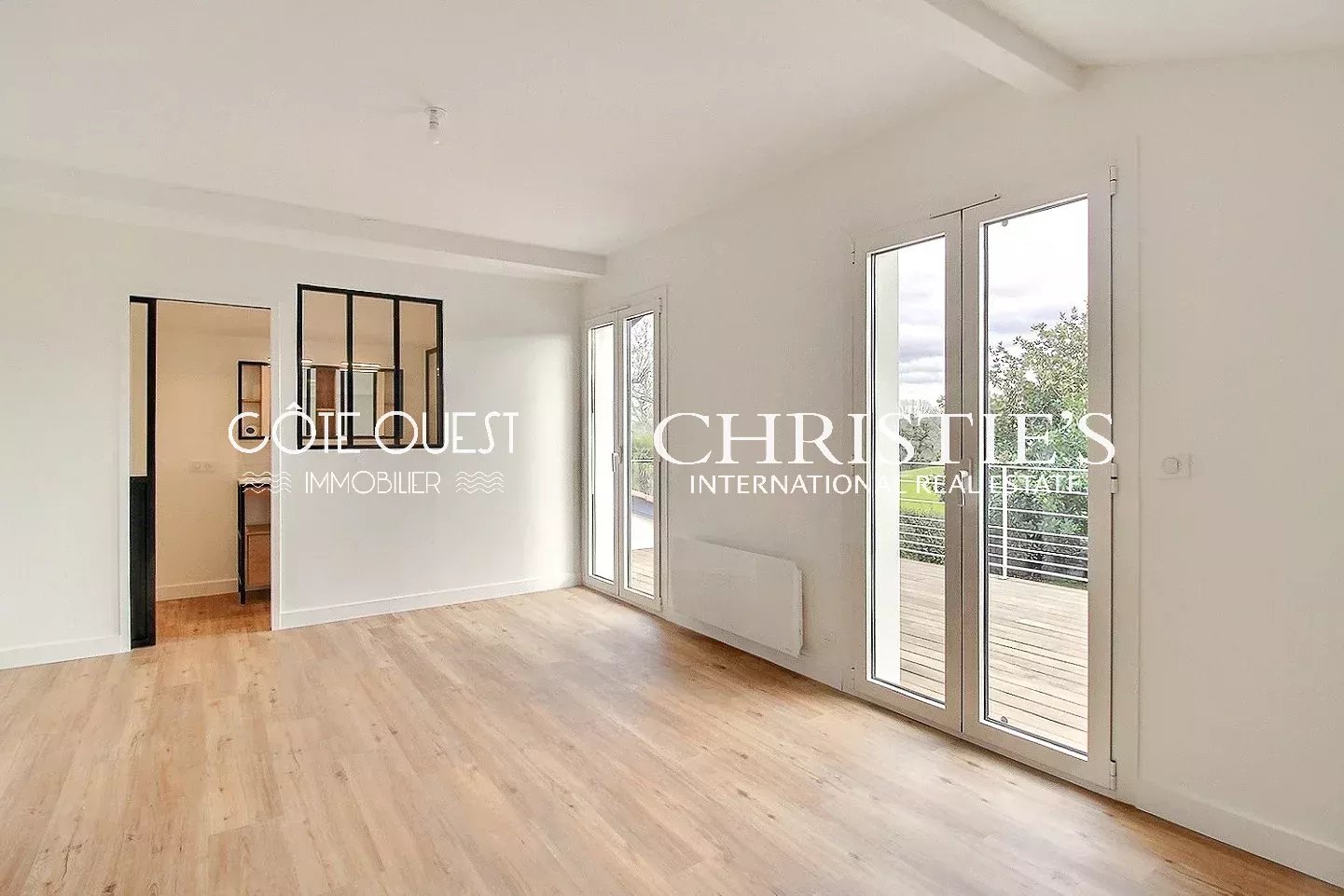 4 Bedroom Villa/Townhouse's Image 12