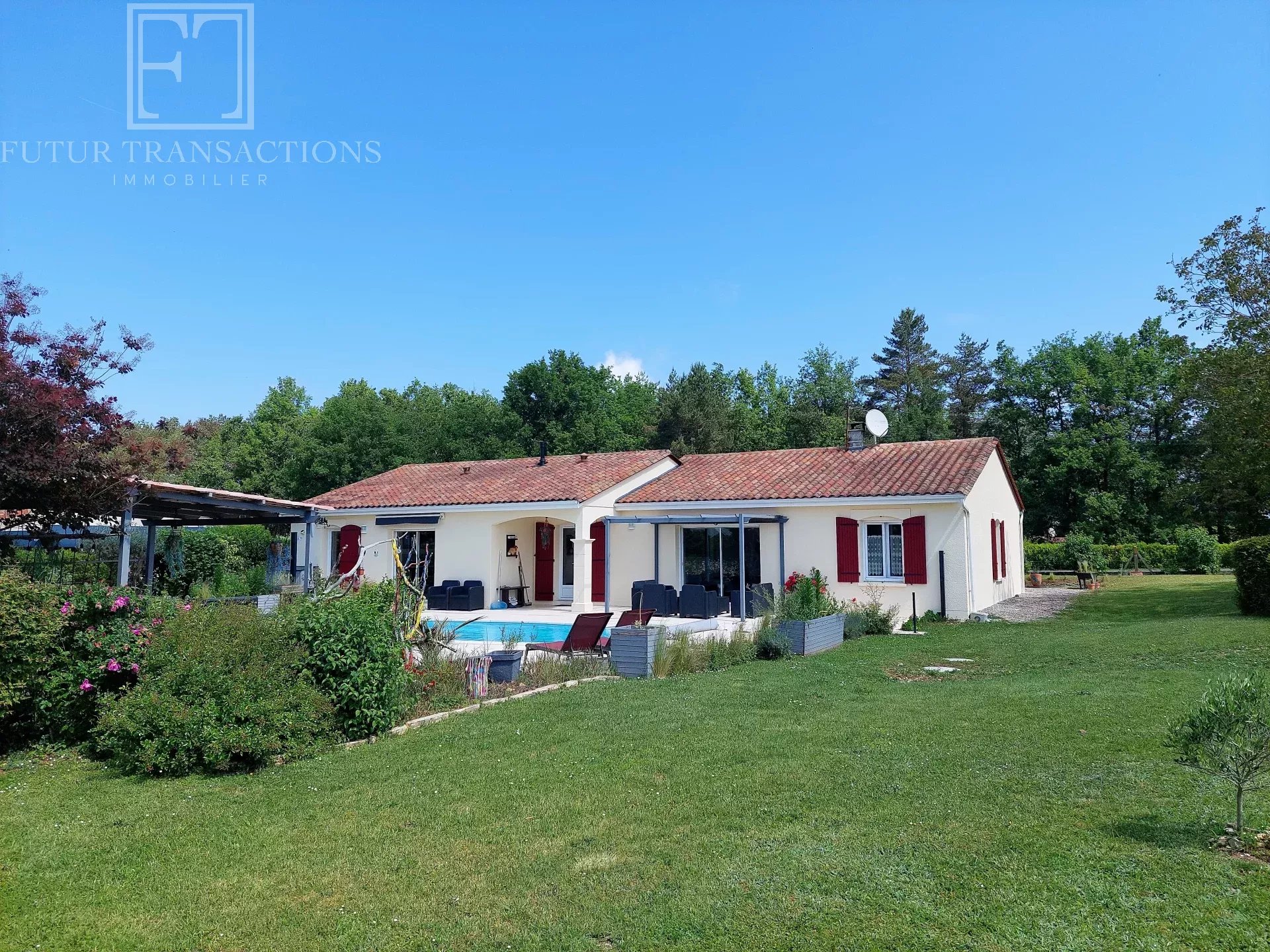 Agence immobilière de FUTUR TRANSACTIONS BRANTOME