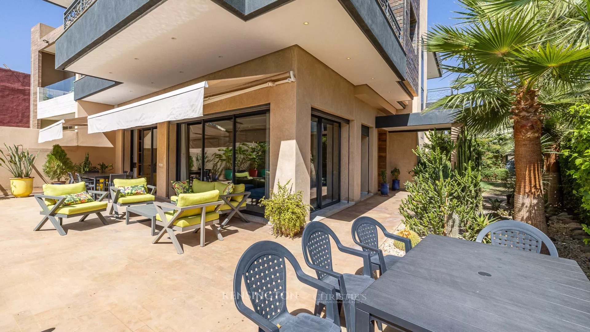 6 Bedroom Villa/Townhouse's Image 32