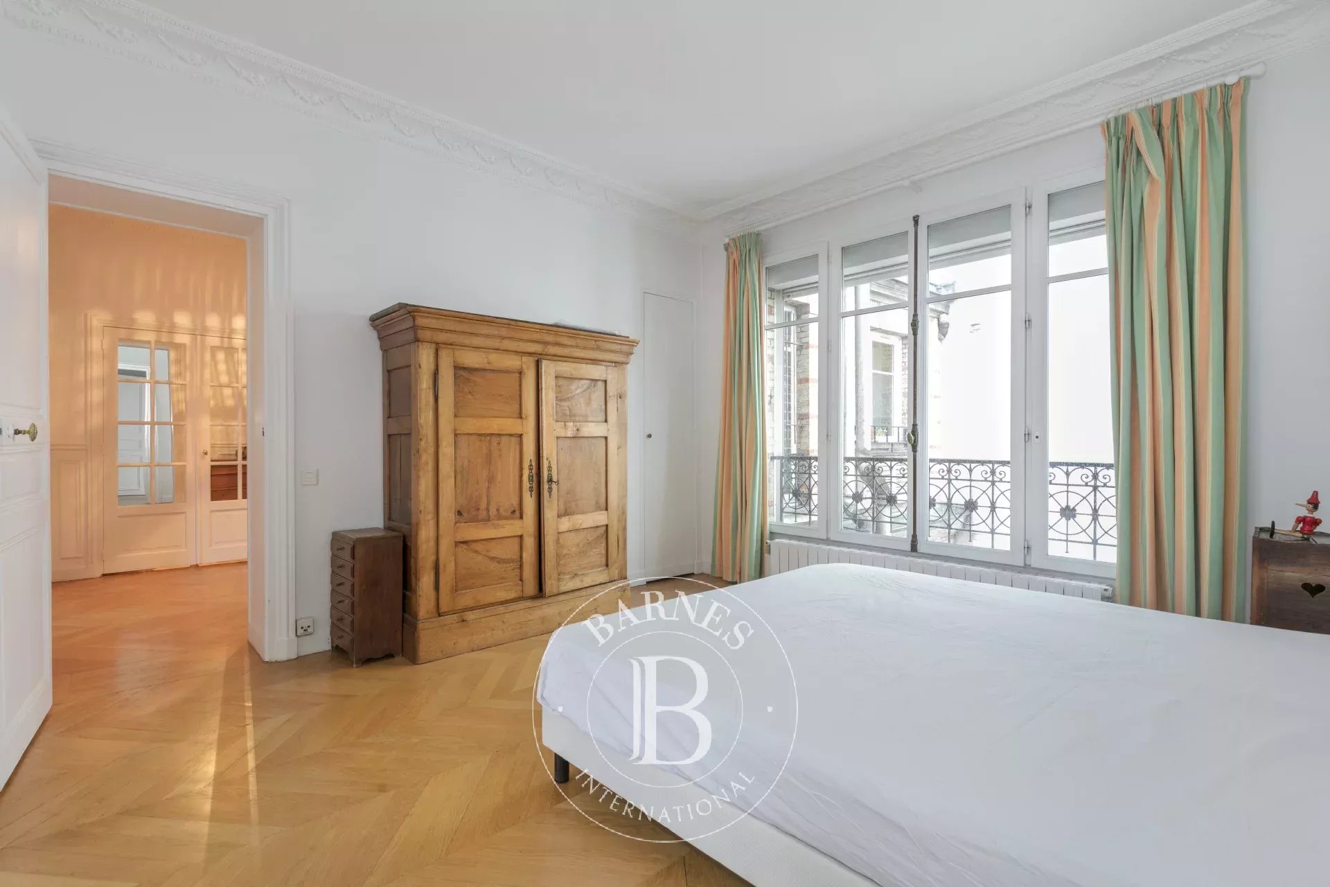 Daire Paris 17ème - picture 8