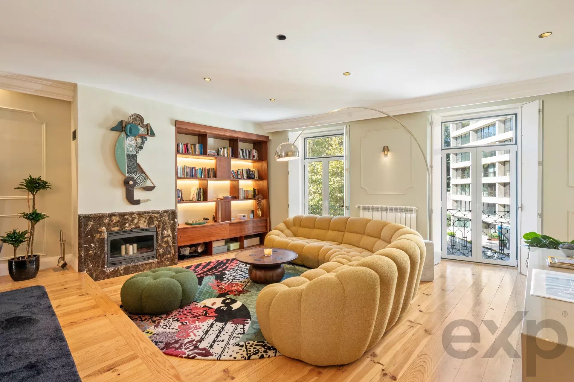 Elegant T2 + 1 Penthouse in Downtown Lisbon 86935832 image 17