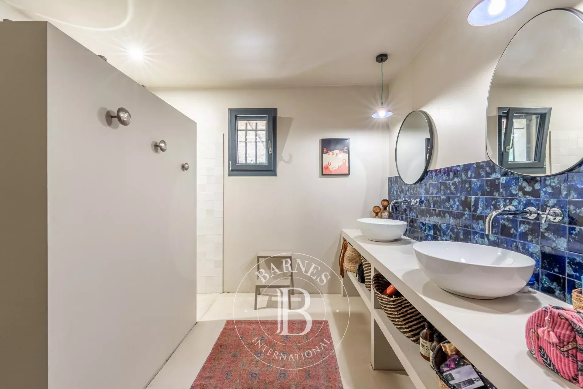LOURMARIN CENTER - 320m2 - SWIMMING POOL- 1,6 ha - picture 7