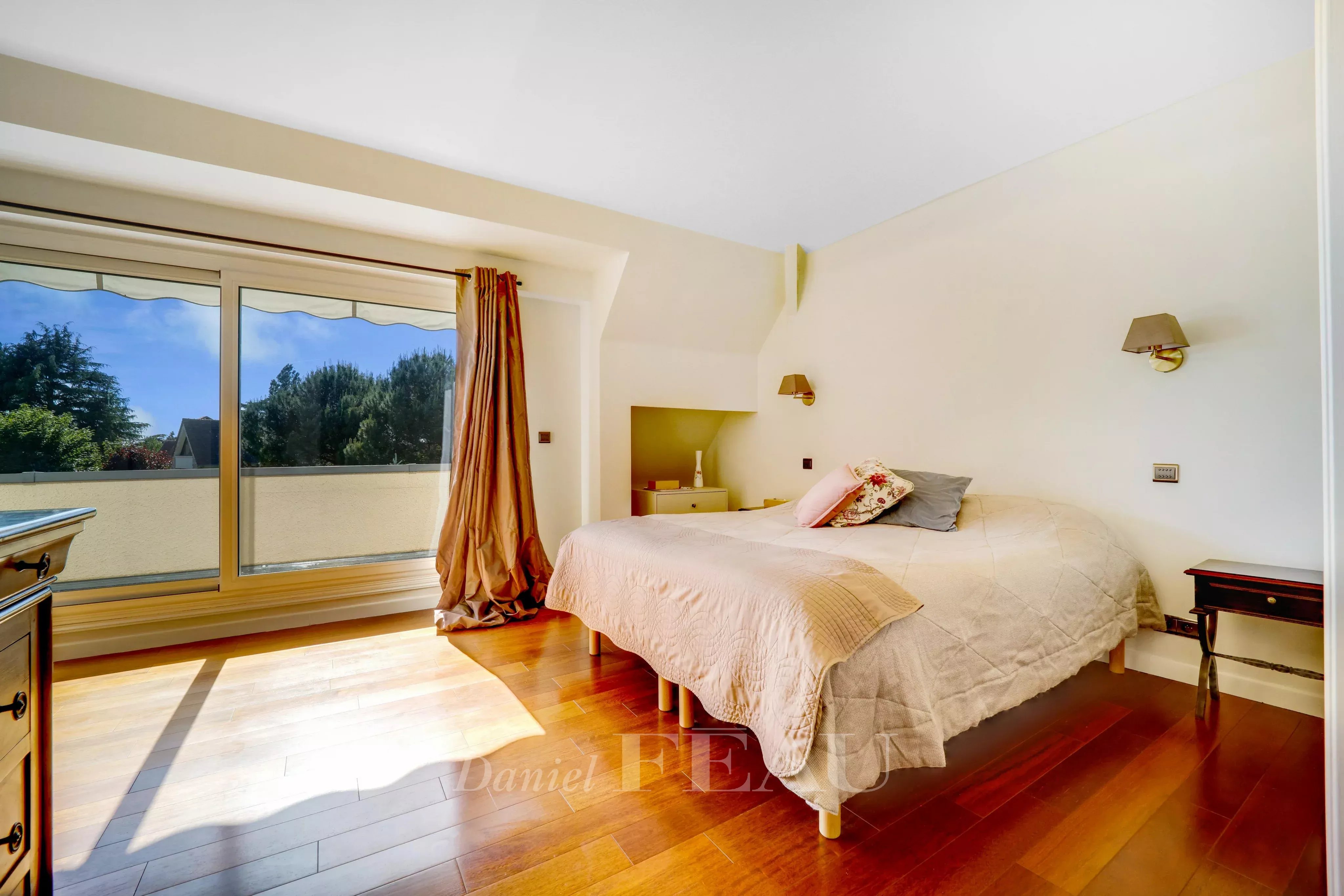 Une chambre de l'étage