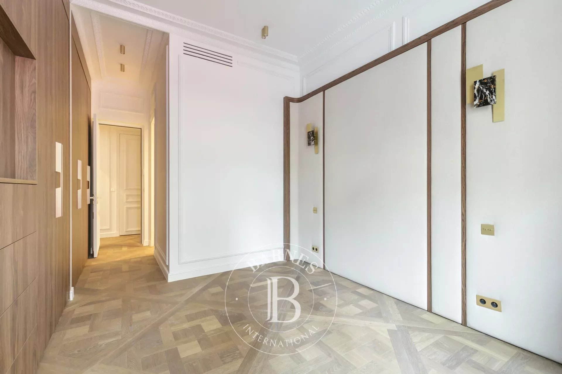 Daire Paris 8ème - picture 11