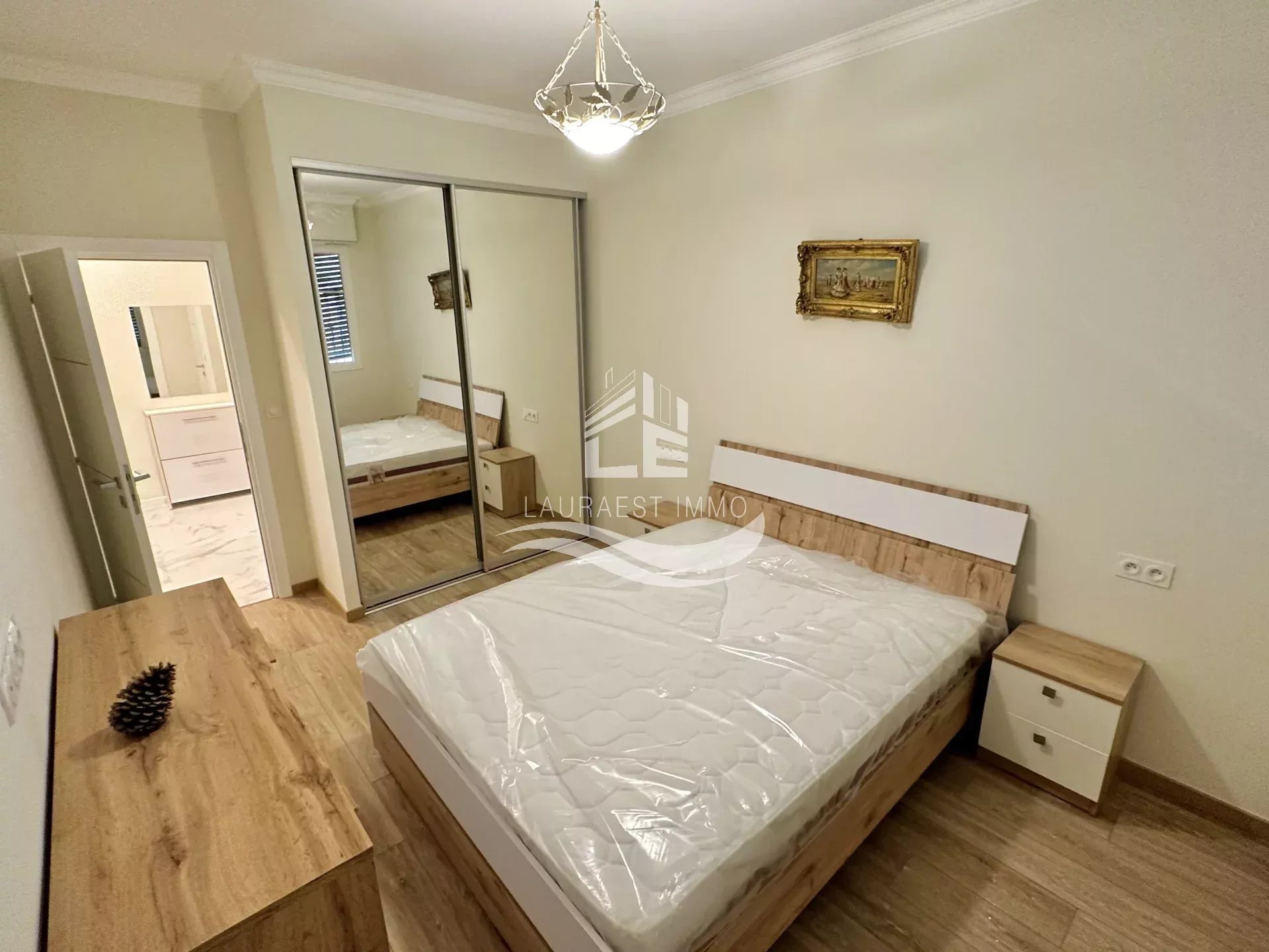 Rental Apartment - Nice Fleurs