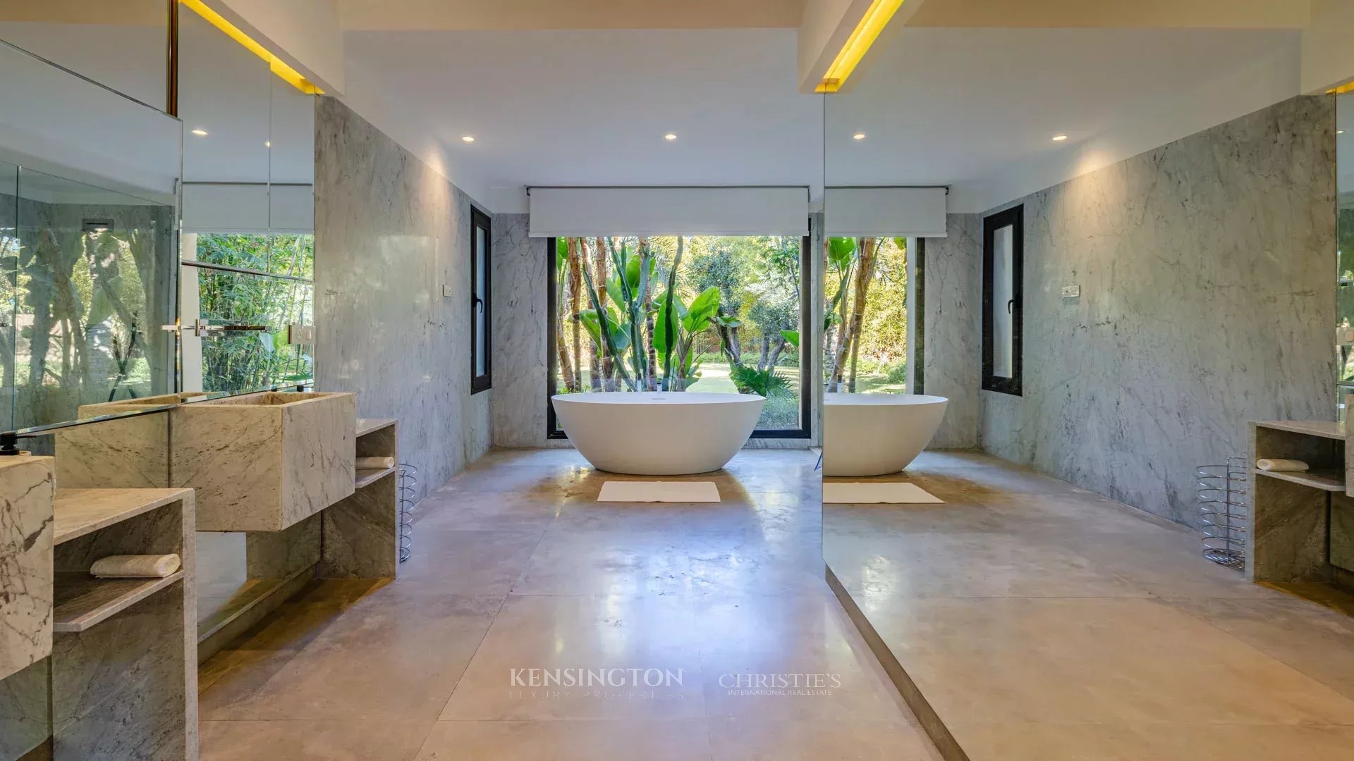 5 Bedroom Villa/Townhouse's Image 22