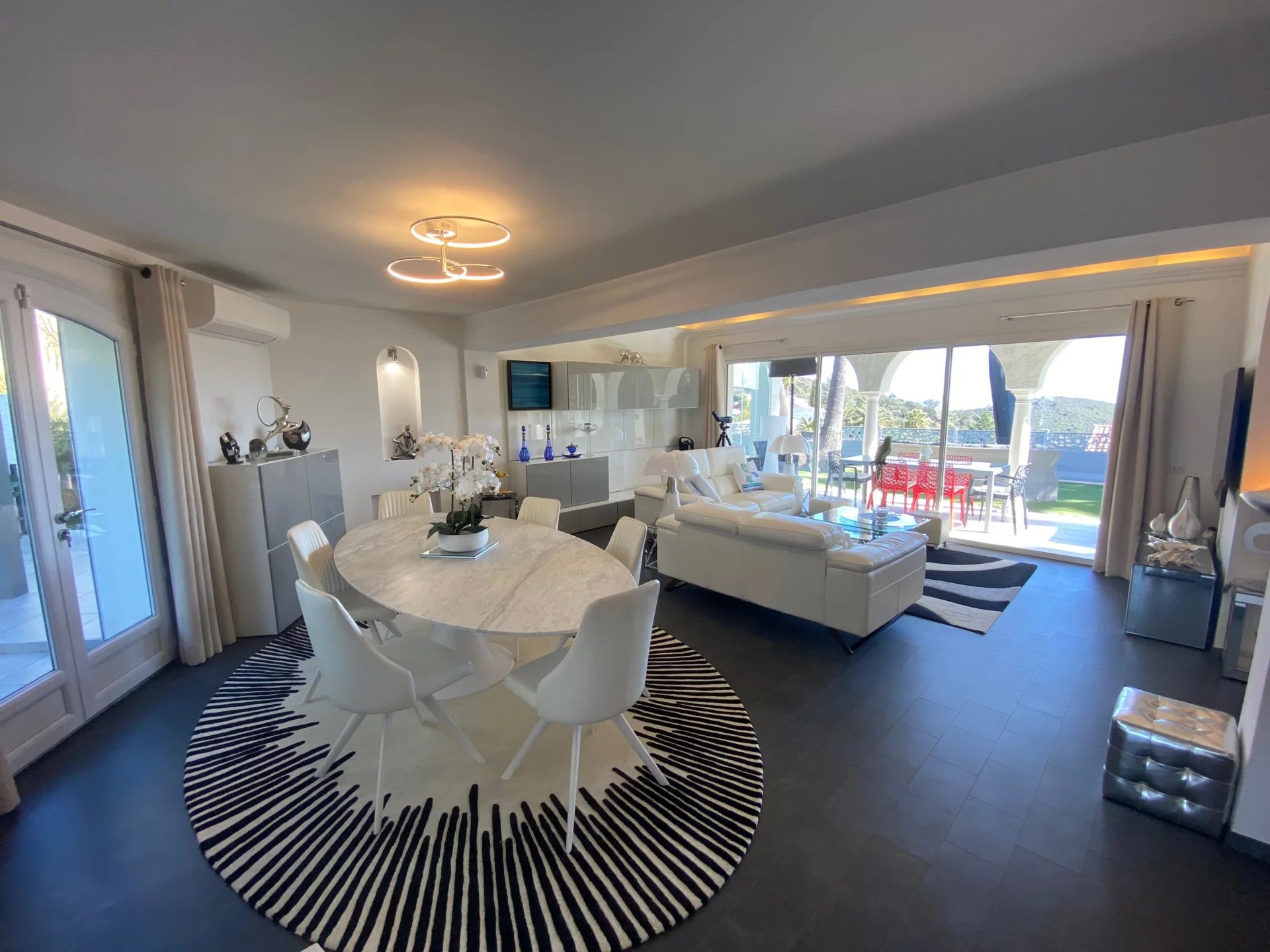 von_poll_real_estate_property_82387343_image_3