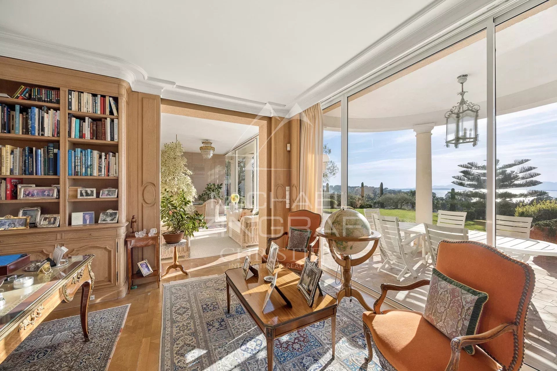 6 Bedroom Villa/Townhouse's Image 7