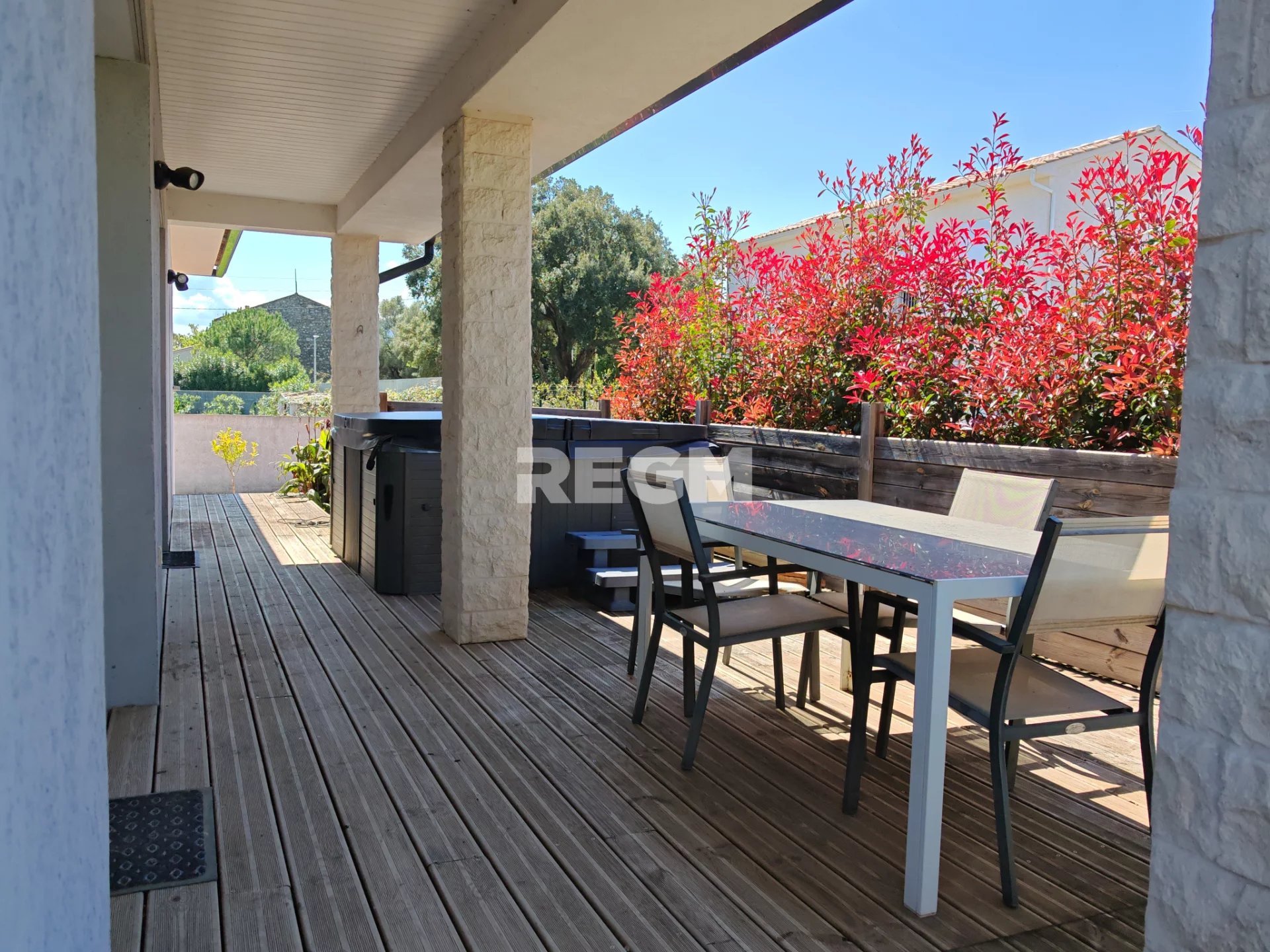 Villa Contemporaine T4 120m2 S/Terrain 800m2 à Prunelli-di-F